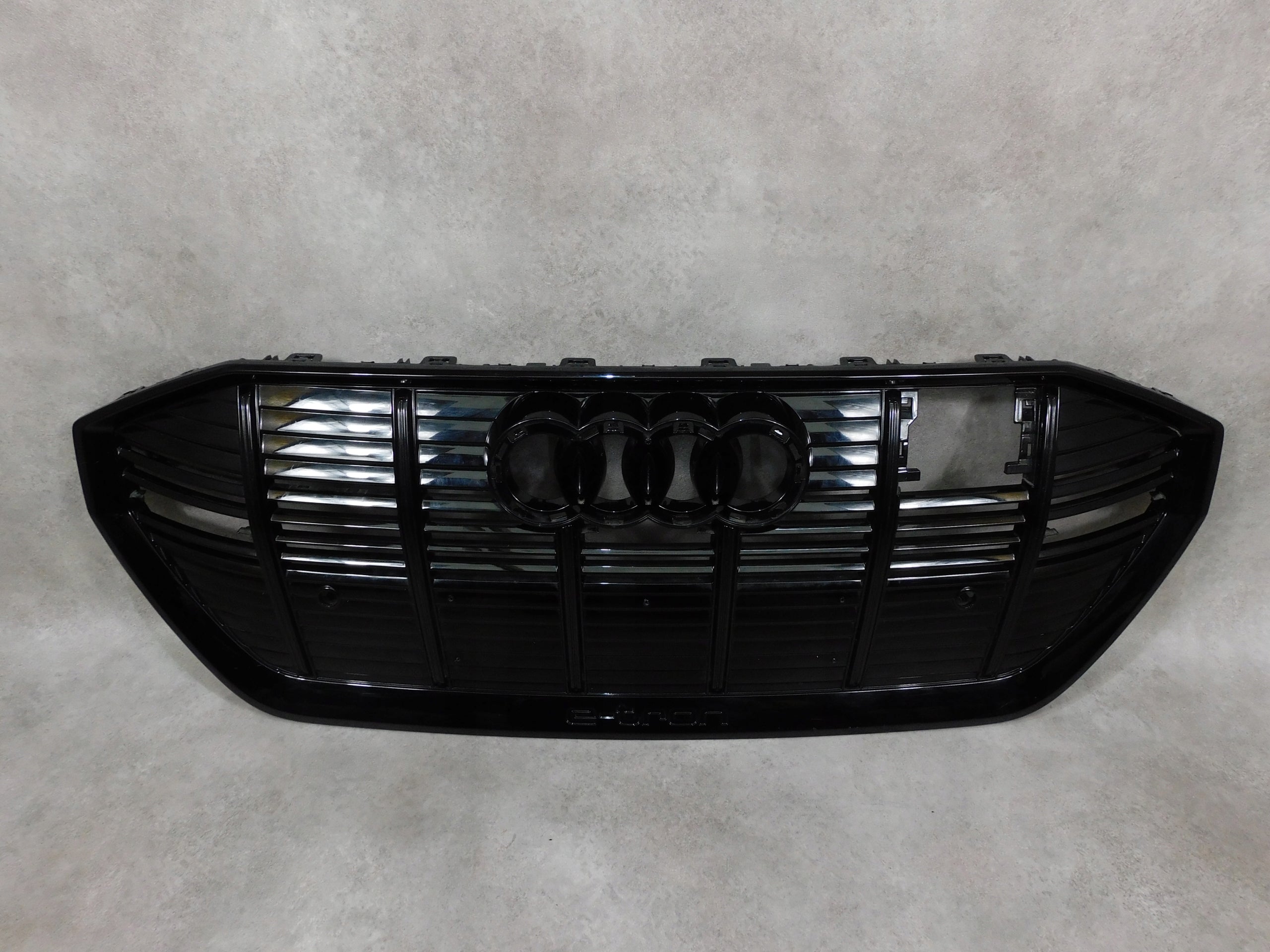 Kühlergrill Audi ETRON 4KE FRONTGRILL 4KE8536514K Kühlergitter