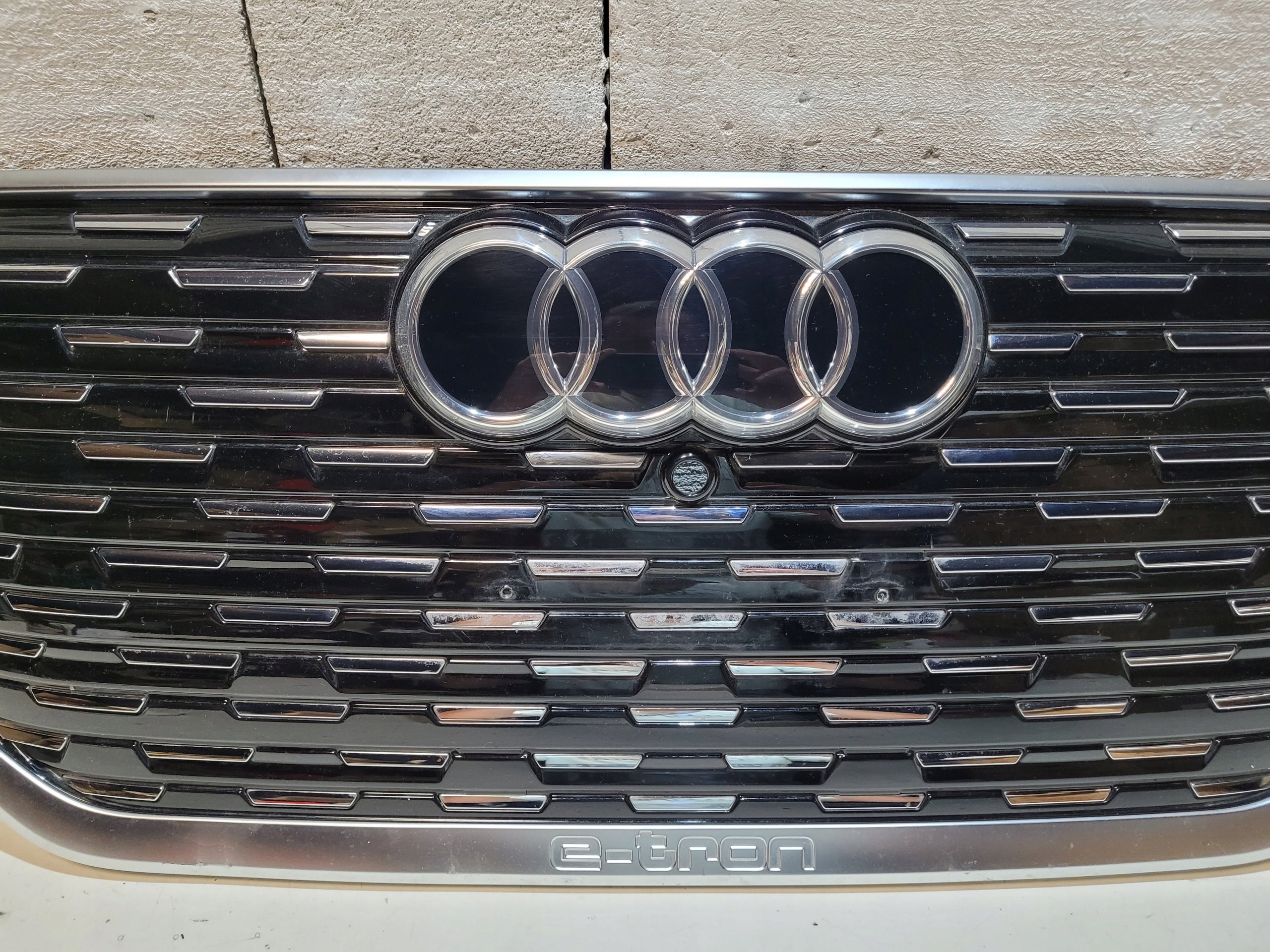 Kühlergrill Audi ETRON Q4 FRONTGRILL 89a853651b Kühlergitter