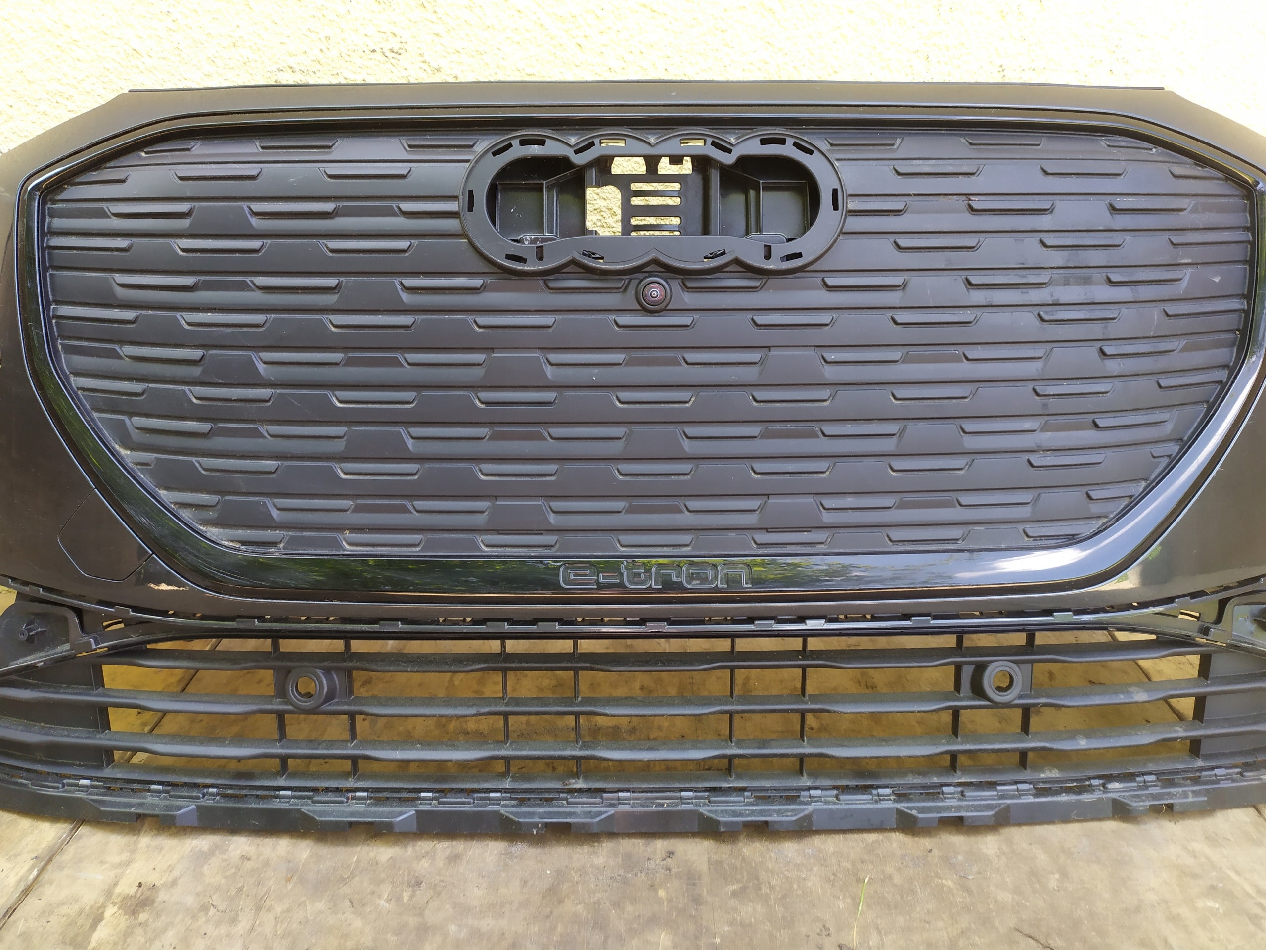 Kühlergrill Audi ETRON Q4 FRONTGRILL 89A807725A8 Kühlergitter