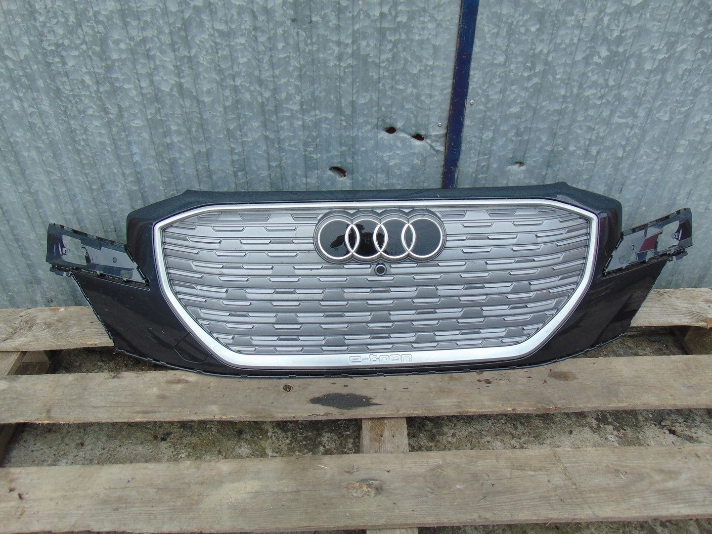  Kühlergrill Audi AM ETRON Q4 FRONTGRILL 89A807725A8 Kühlergitter product image