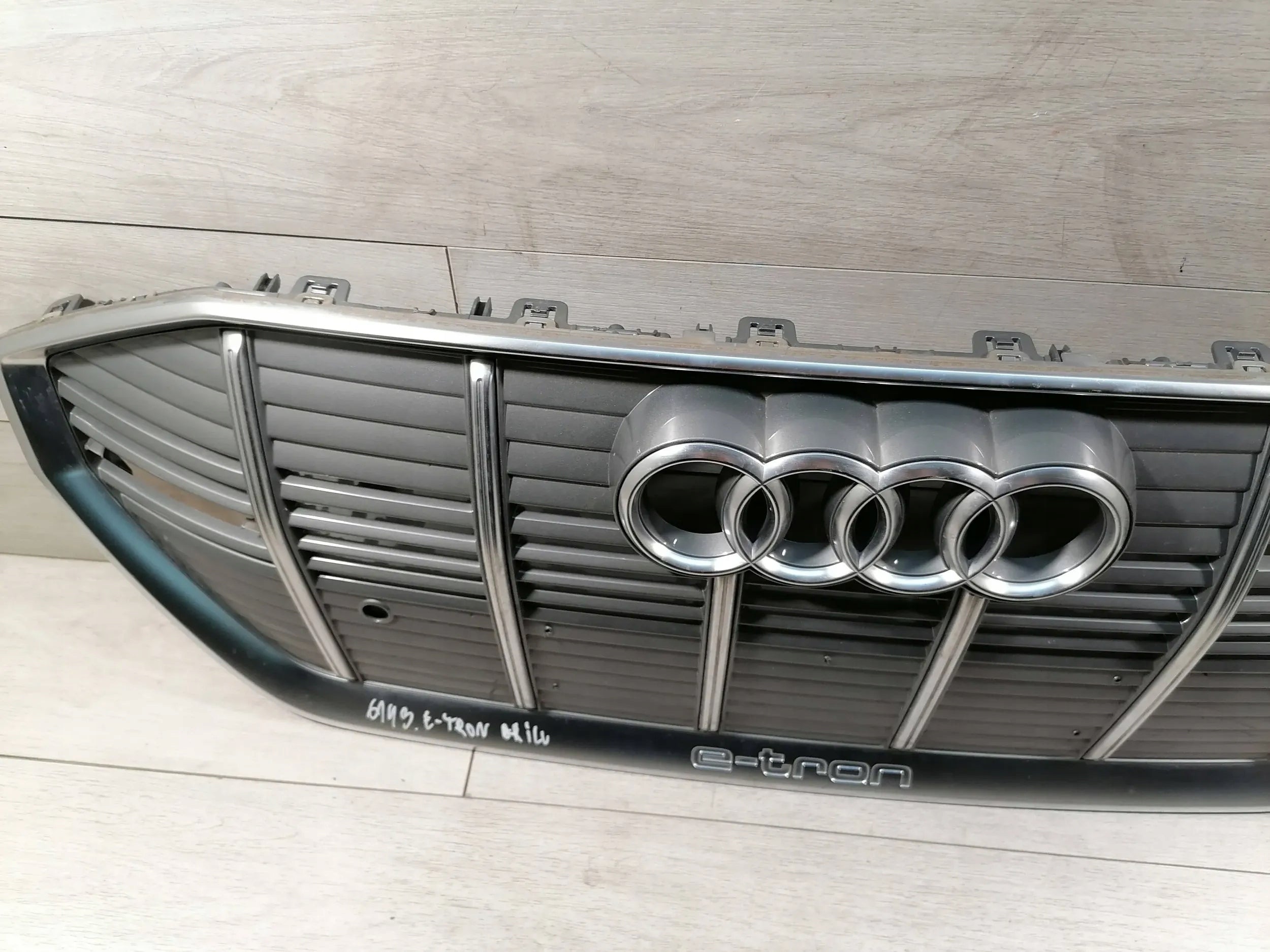 Kühlergrill Audi ETRON 4K FRONTGRILL 4KE8536514K Kühlergitter