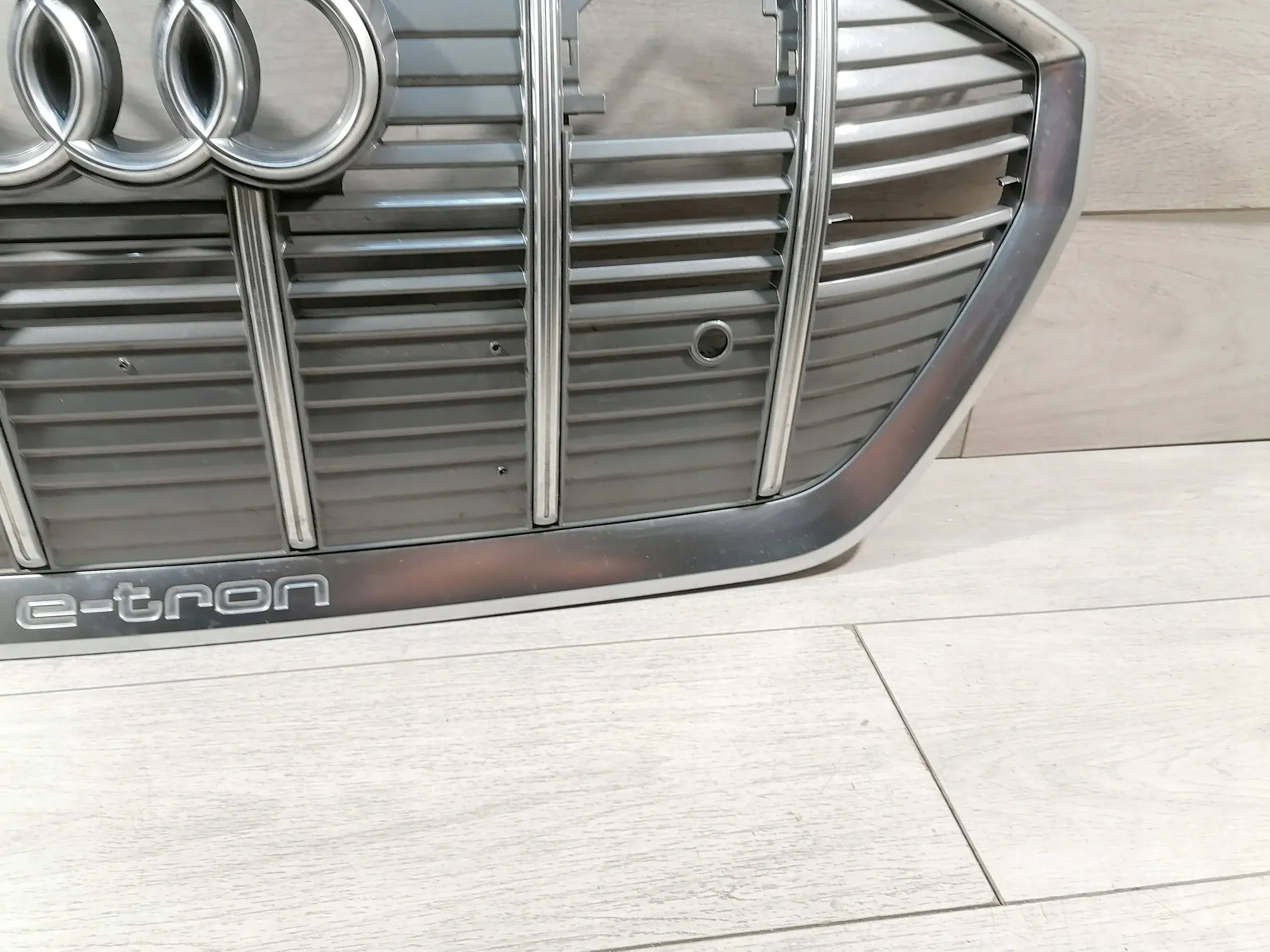 Kühlergrill Audi ETRON 4K FRONTGRILL 4KE8536514K Kühlergitter