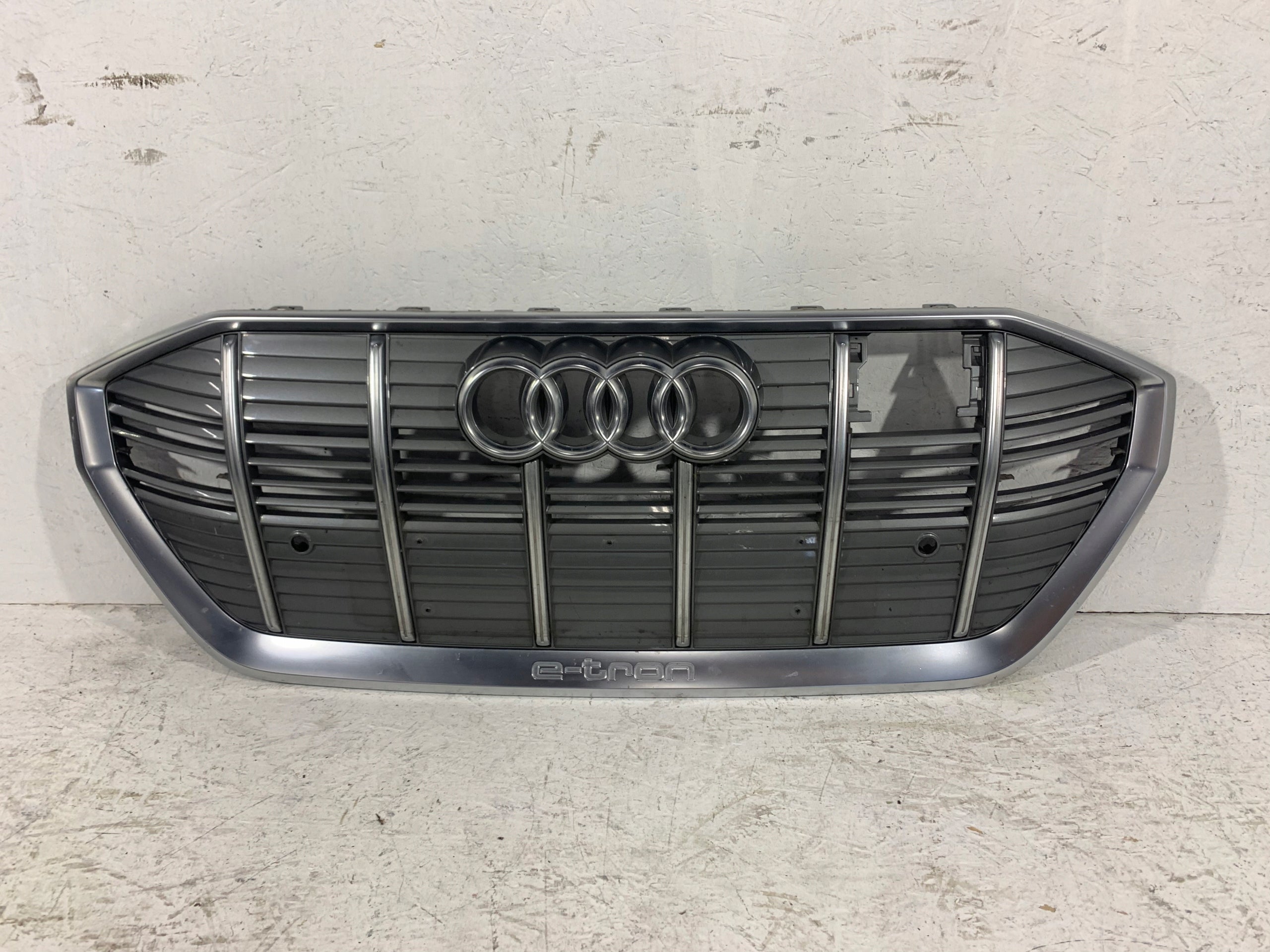 Kühlergrill Audi ETRON 4KE FRONTGRILL 4KE853651AU Kühlergitter