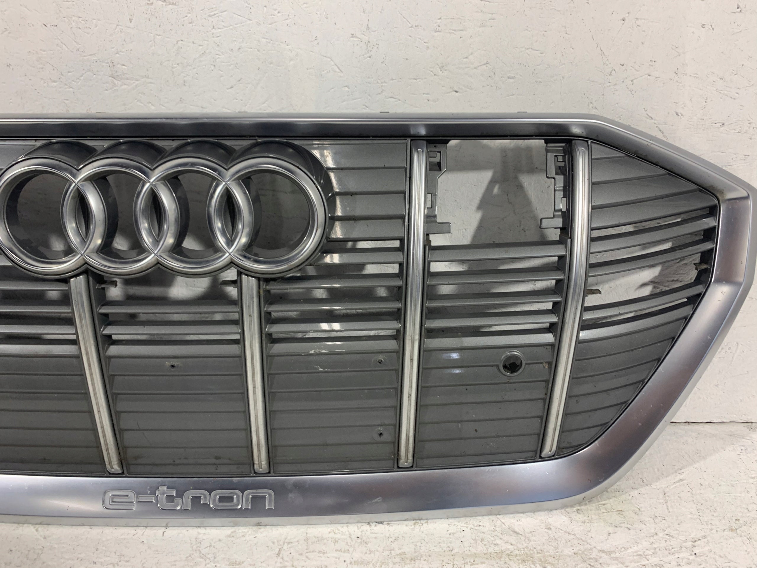 Kühlergrill Audi ETRON 4KE FRONTGRILL 4KE853651AU Kühlergitter