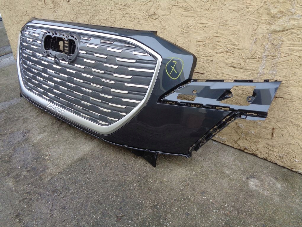 Kühlergrill Audi ETRON Q4 E TRON FRONTGRILL Kühlergitter