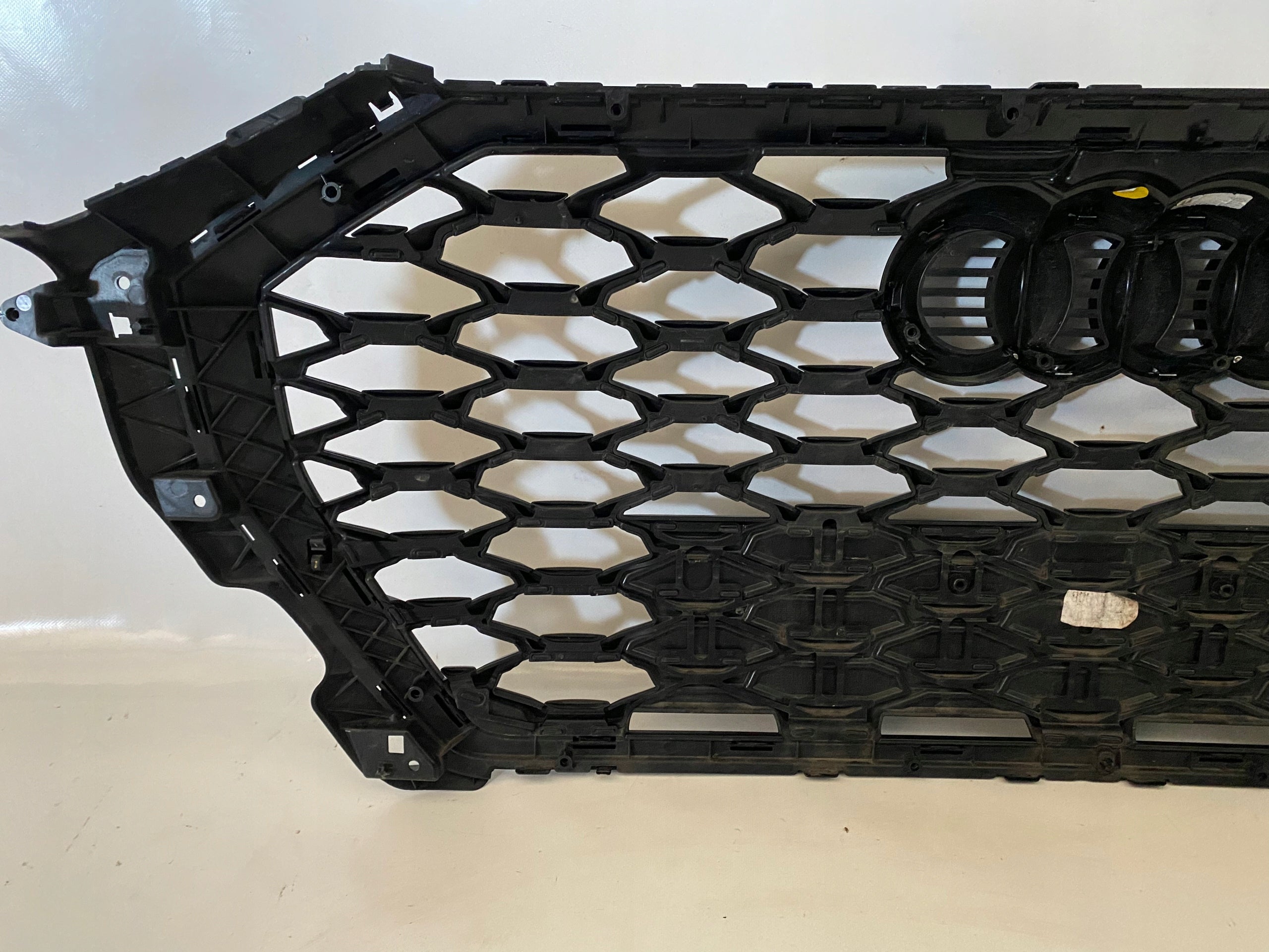 Kühlergrill Audi Q3 FRONTGRILL 83F85365183 Kühlergitter