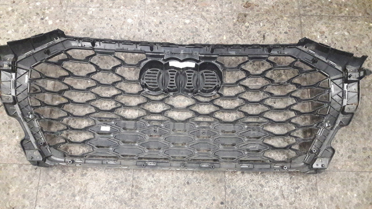 Kühlergrill Audi Q3 FRONTGRILL 83f853651 Kühlergitter