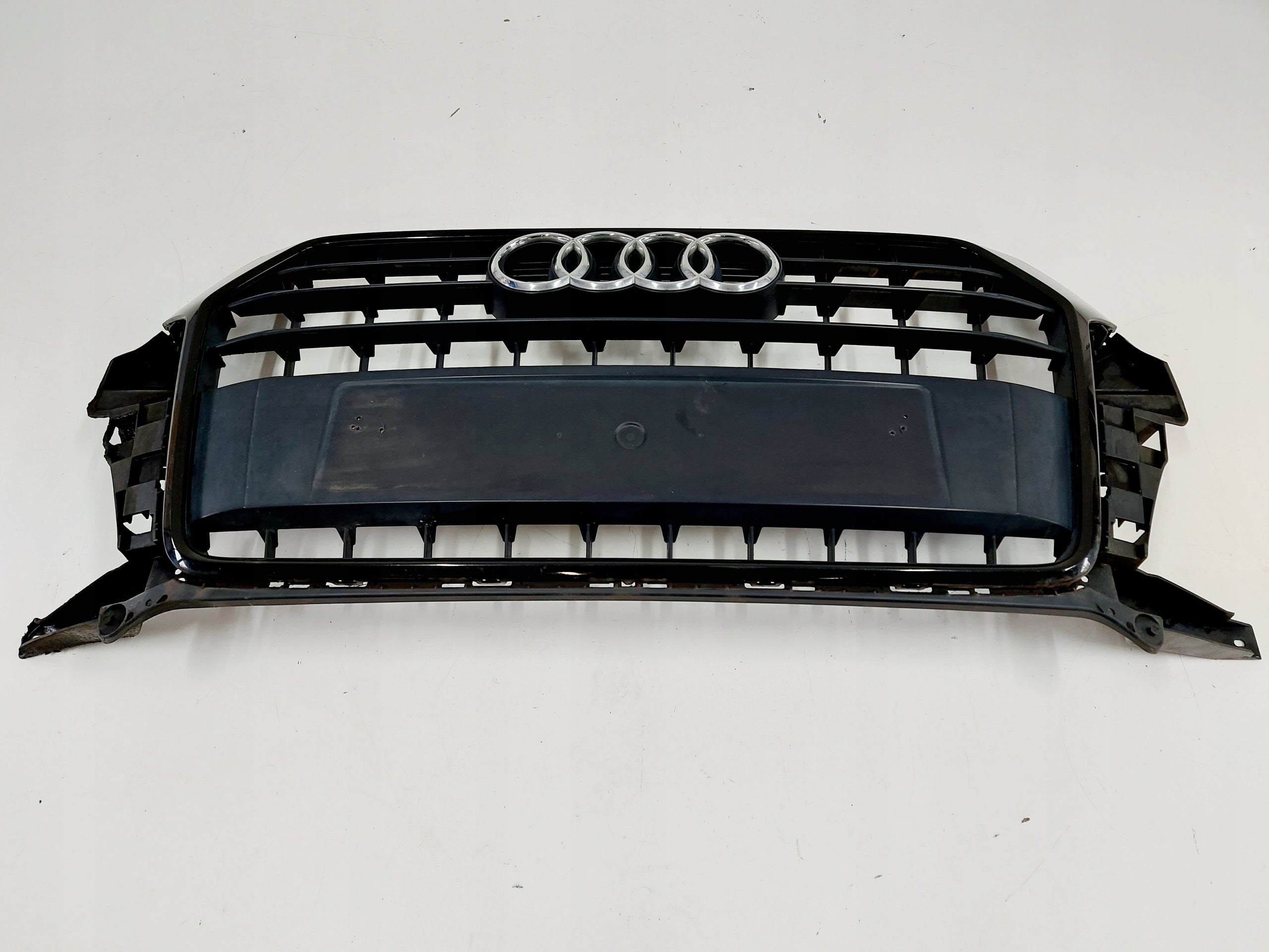 Kühlergrill Audi Q3 8U0 FRONTGRILL 8U0853653Ma Kühlergitter