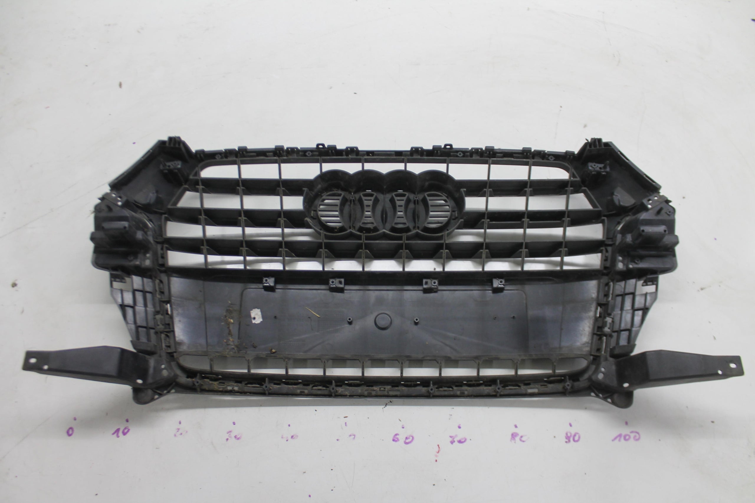 Kühlergrill Audi Q3 FRONTGRILL 8U0853653N8 Kühlergitter