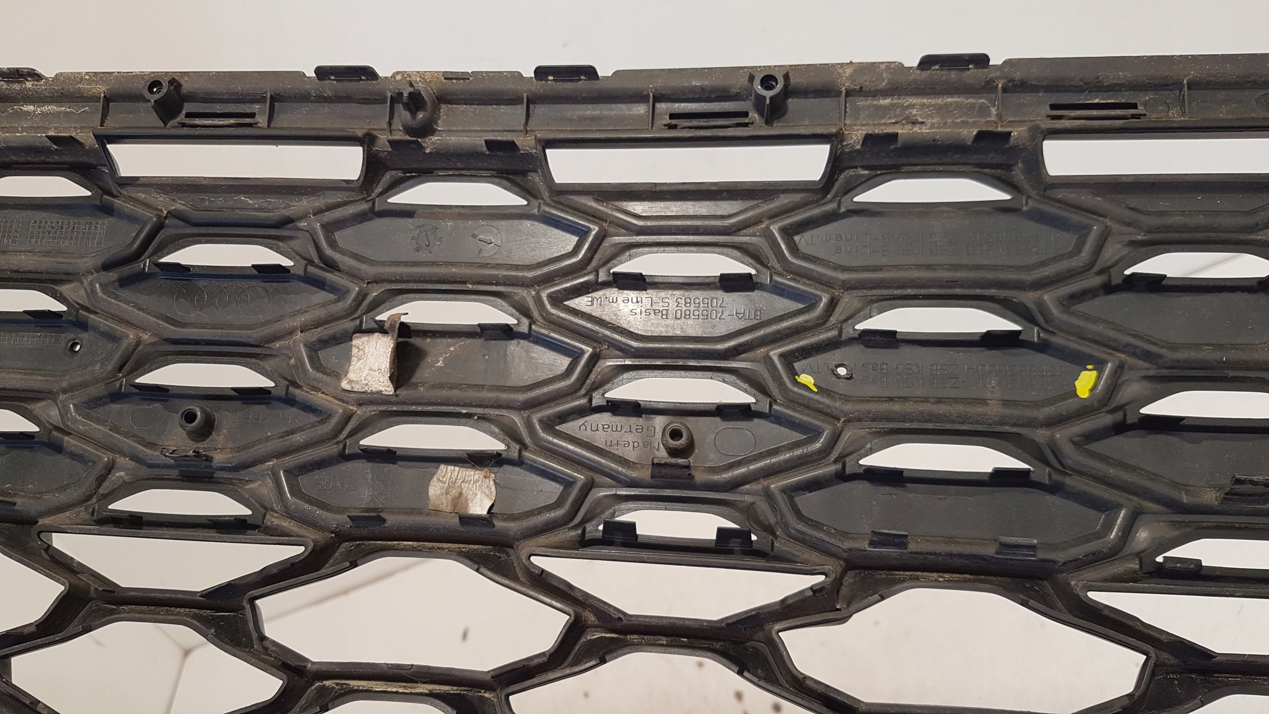 Kühlergrill Audi Q3 FRONTGRILL 83F85365183 Kühlergitter