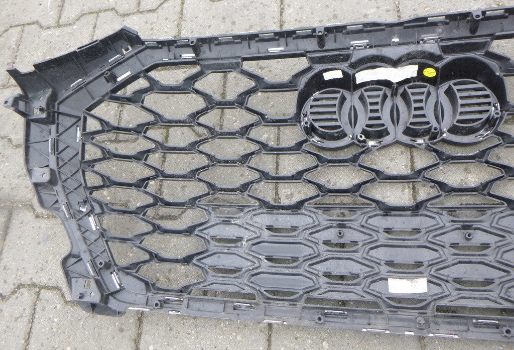 Kühlergrill Audi Q3 FRONTGRILL 83F853651BA Kühlergitter