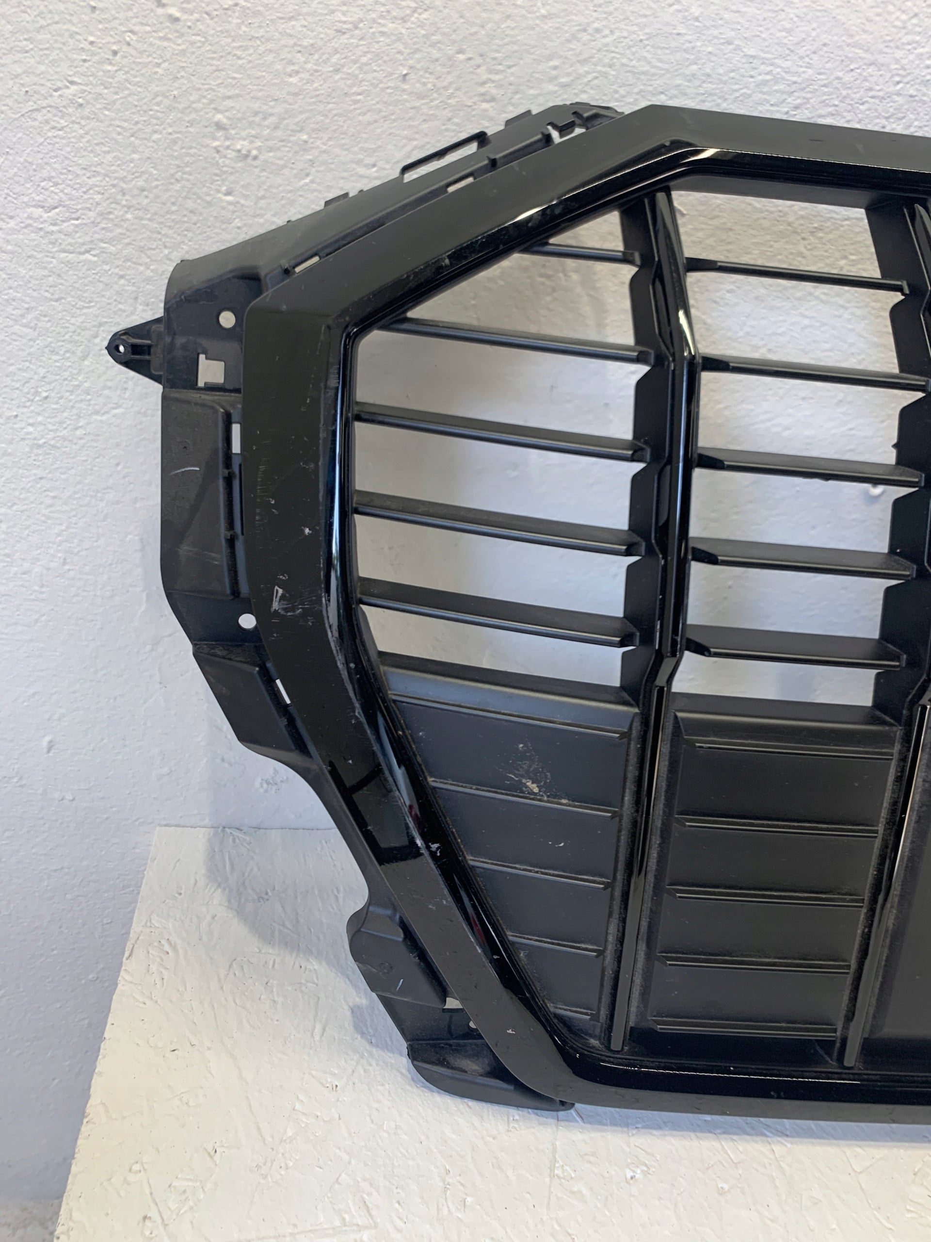 Kühlergrill Audi Q3 FRONTGRILL Kühlergitter