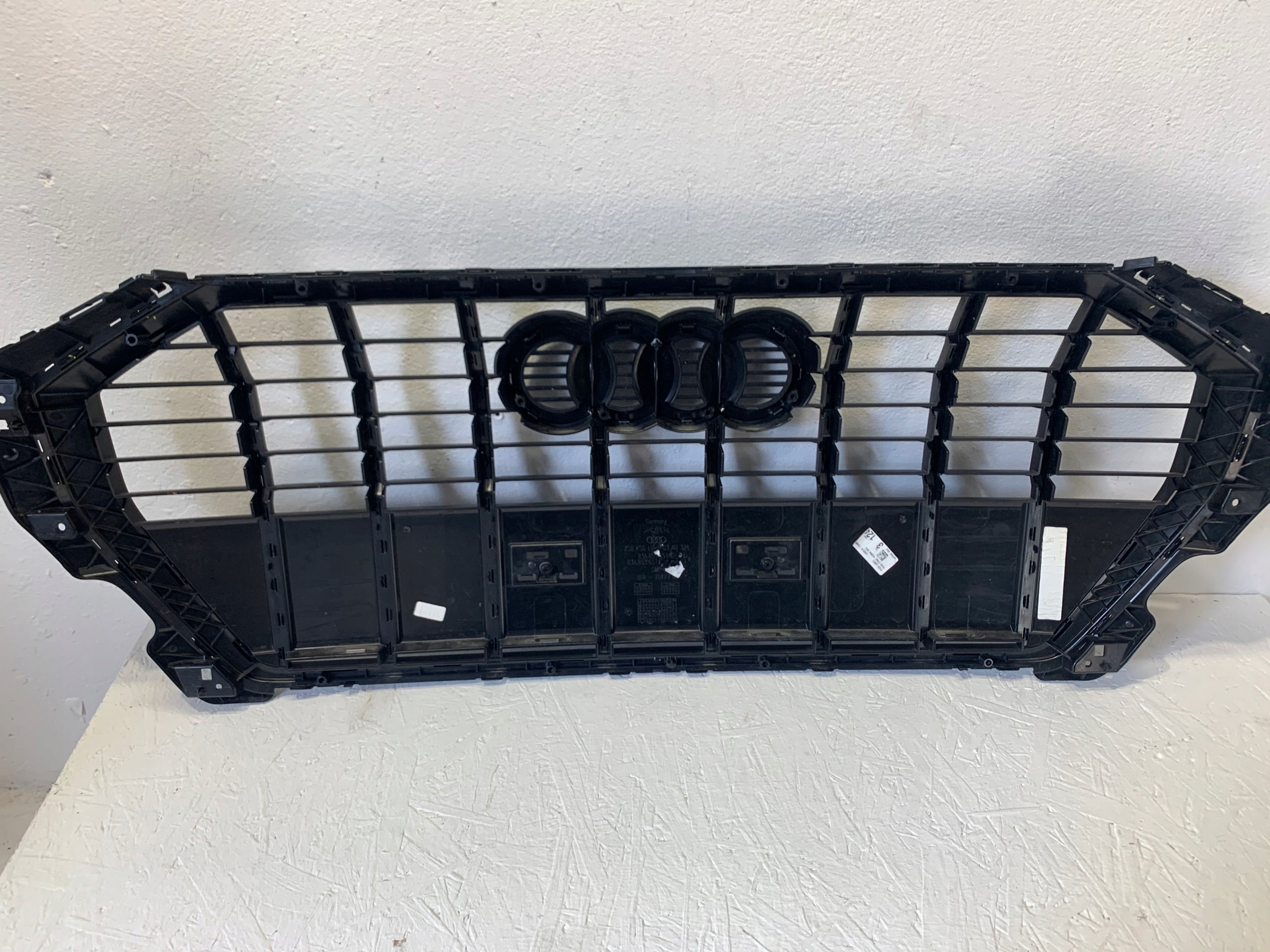 Kühlergrill Audi Q3 FRONTGRILL Kühlergitter