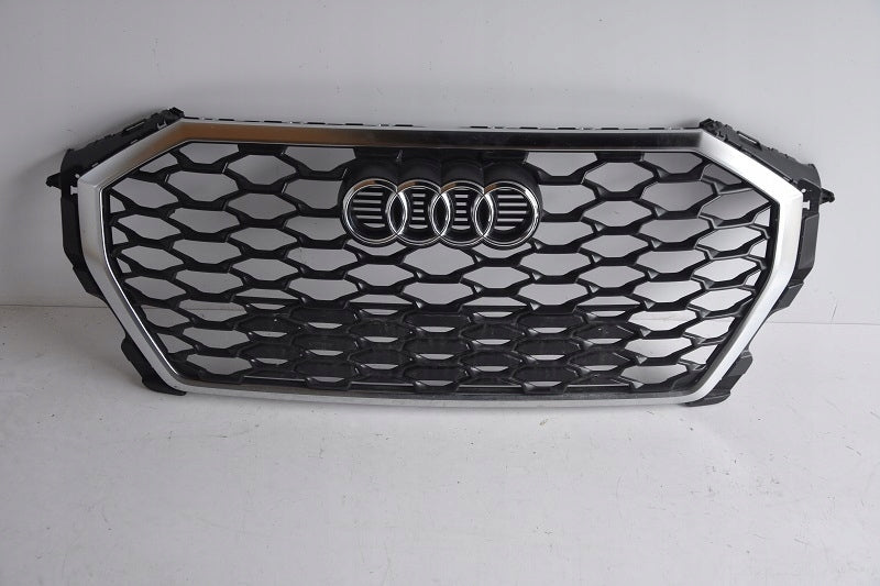 Kühlergrill Audi Q3 83A FRONTGRILL 83F85365183 Kühlergitter