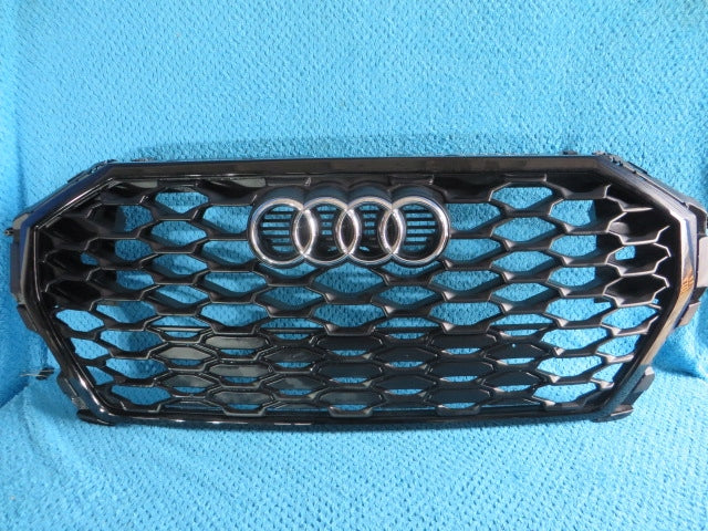 Kühlergrill Audi Q3 TT FRONTGRILL Kühlergitter