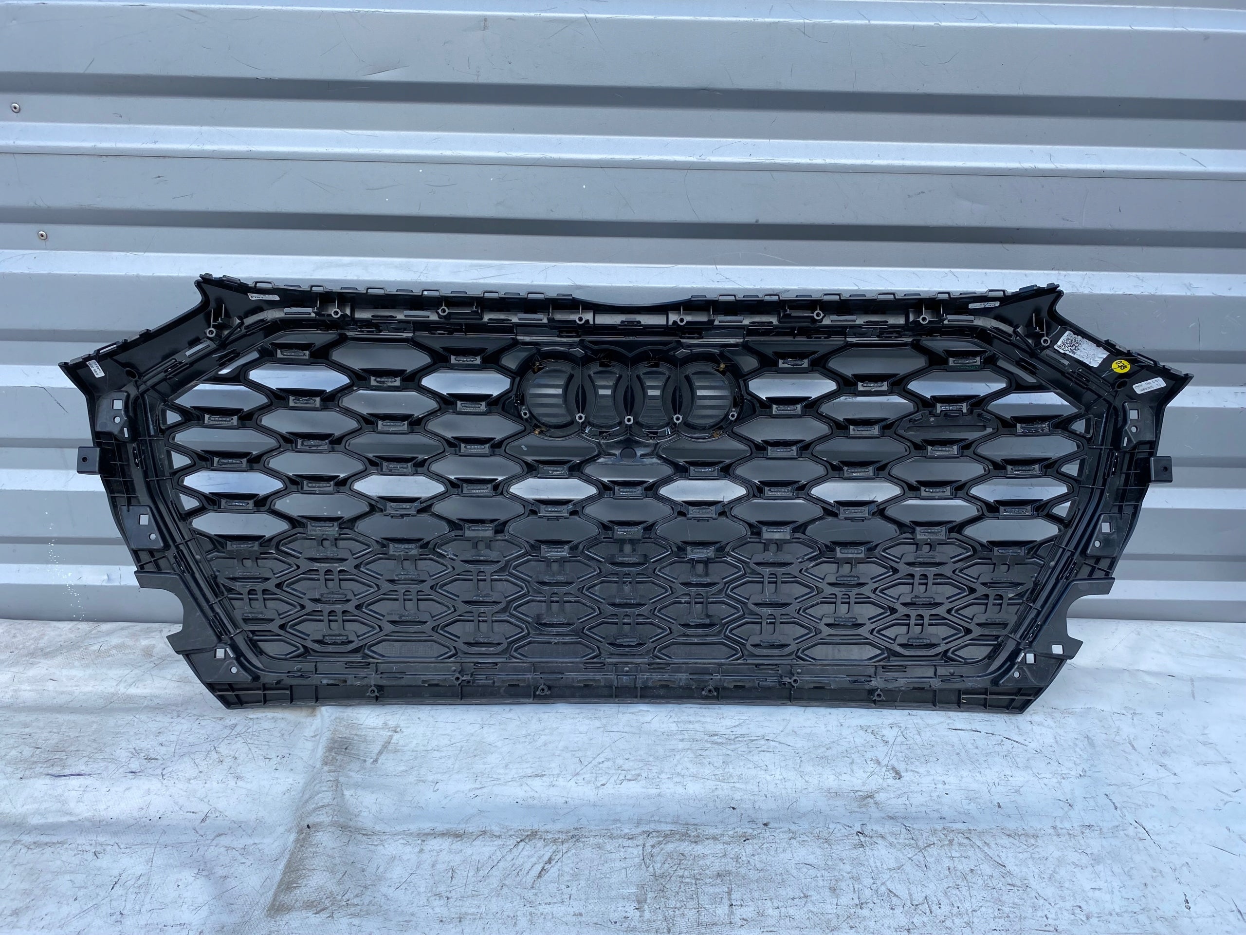 Kühlergrill Audi Q5 FRONTGRILL 80F85365180 Kühlergitter