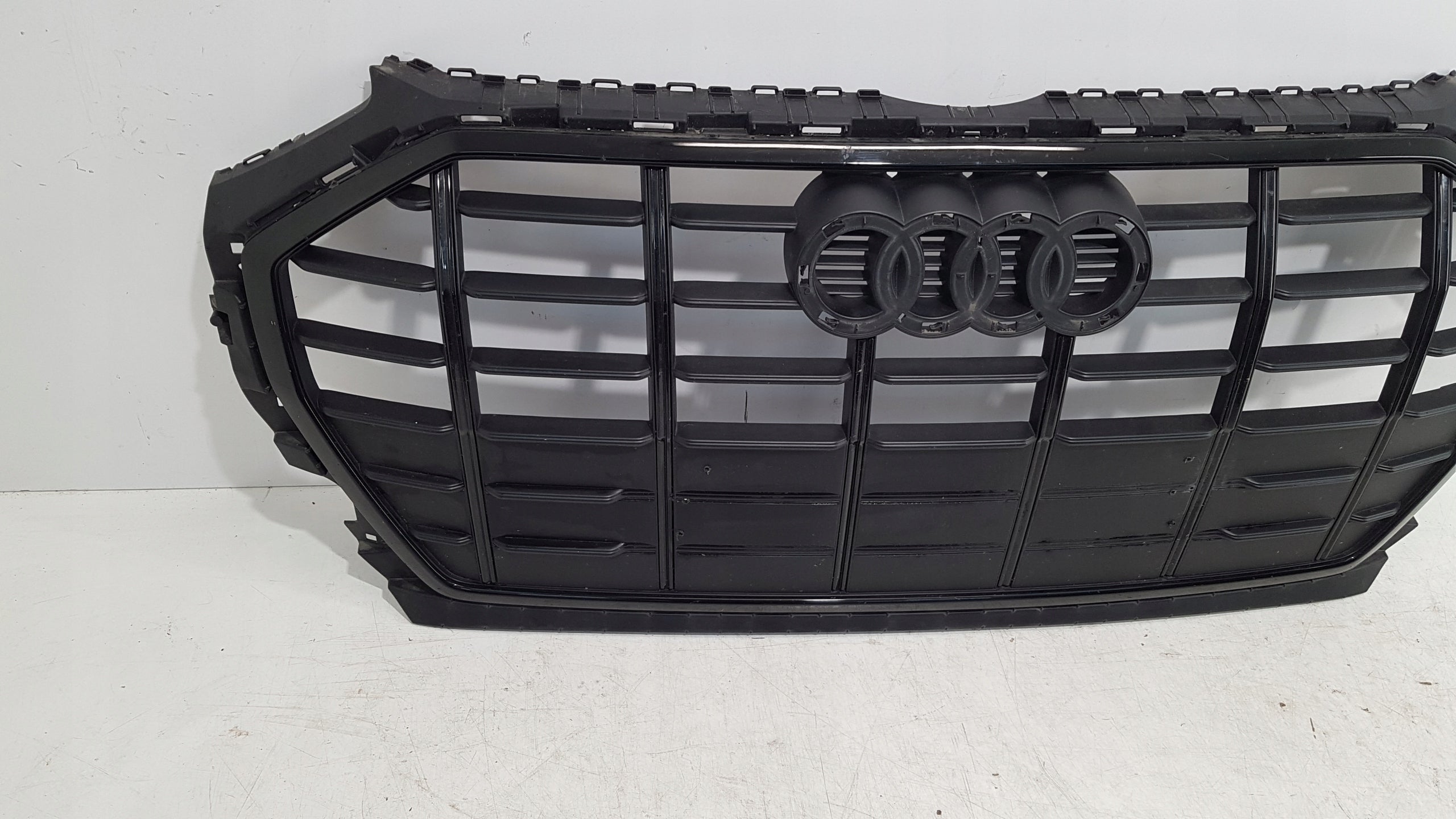 Kühlergrill Audi Q5 FRONTGRILL 80a853651 Kühlergitter