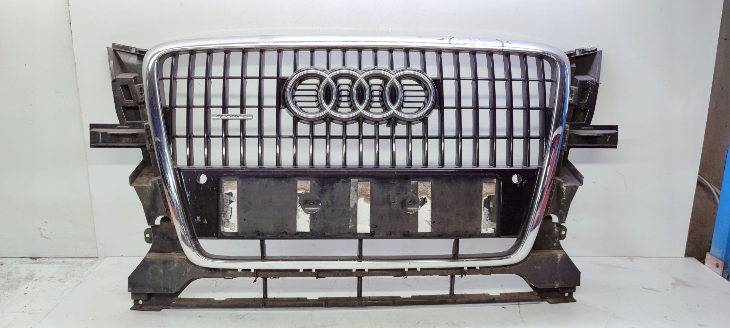 Kühlergrill Audi Q5 8R 8R0 FRONTGRILL 8R08536518R Kühlergitter