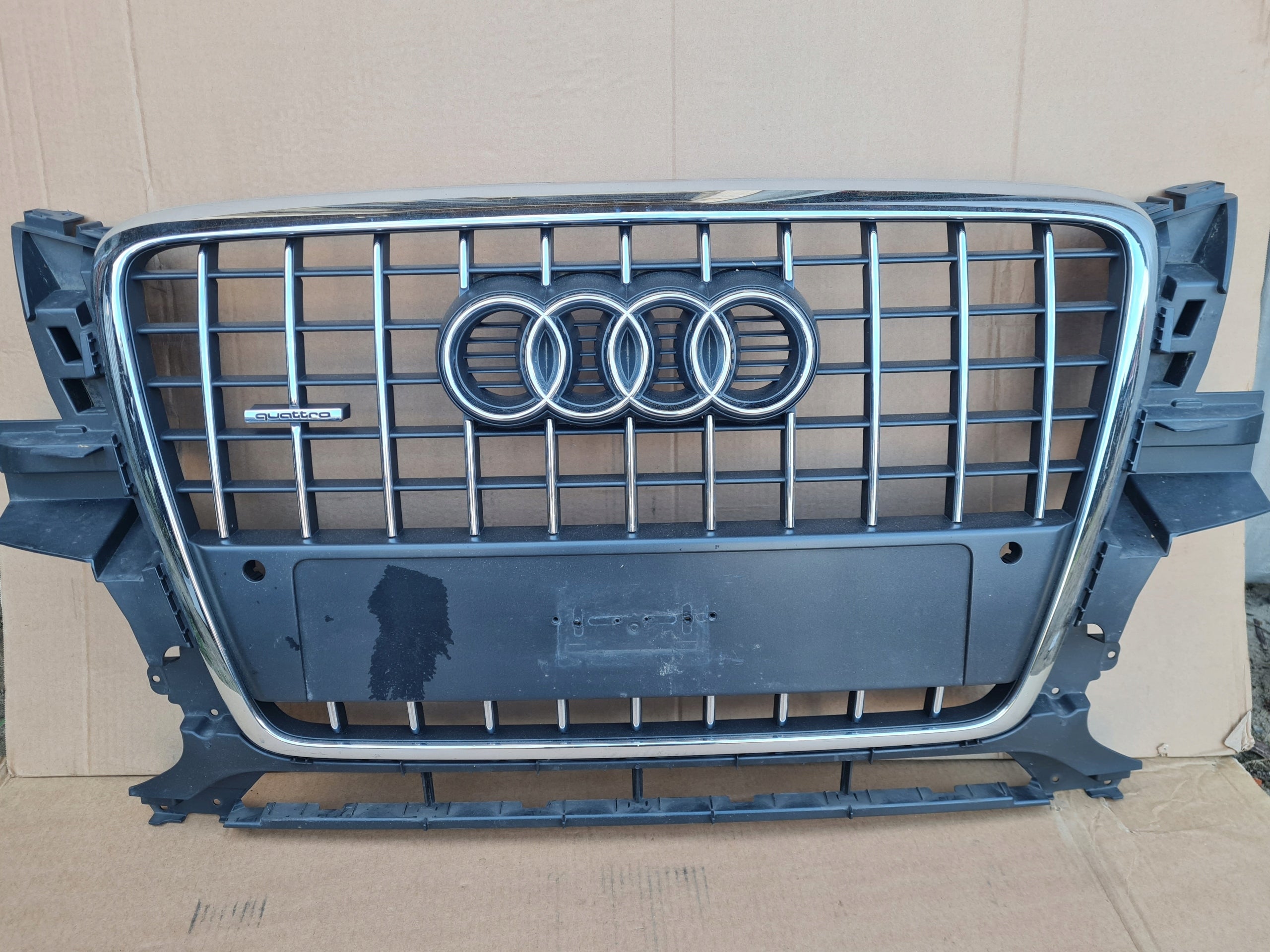  Kühlergrill Audi Q5 8R0 FRONTGRILL 8R0853651B8 Kühlergitter product image