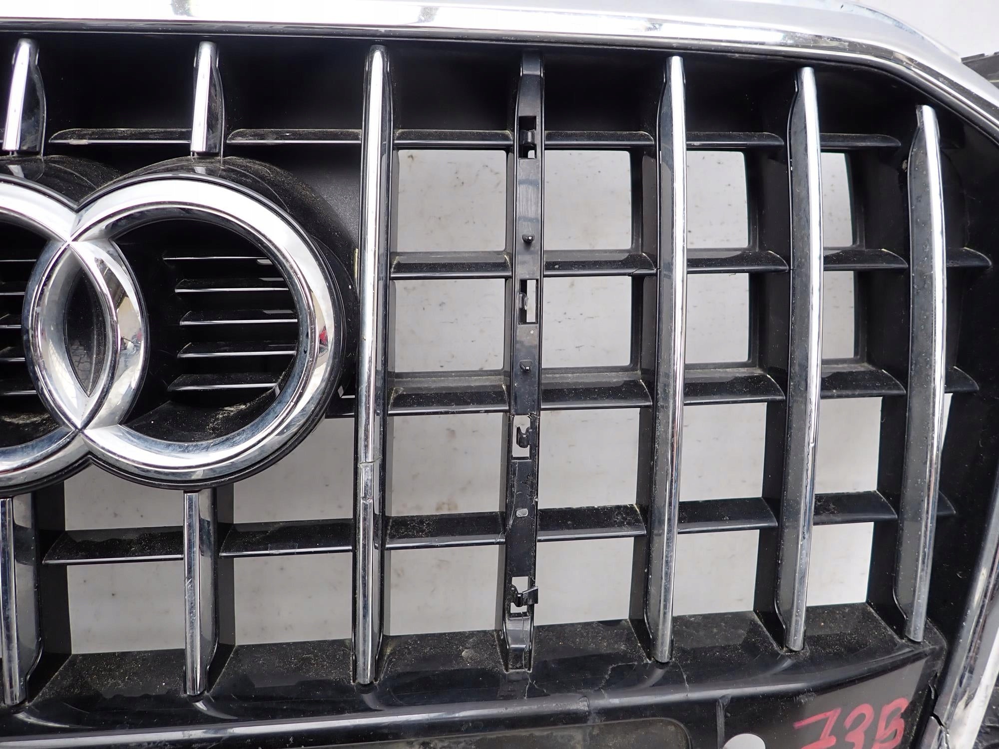 Kühlergrill Audi Q5 8R0 FRONTGRILL 8R0853651R Kühlergitter