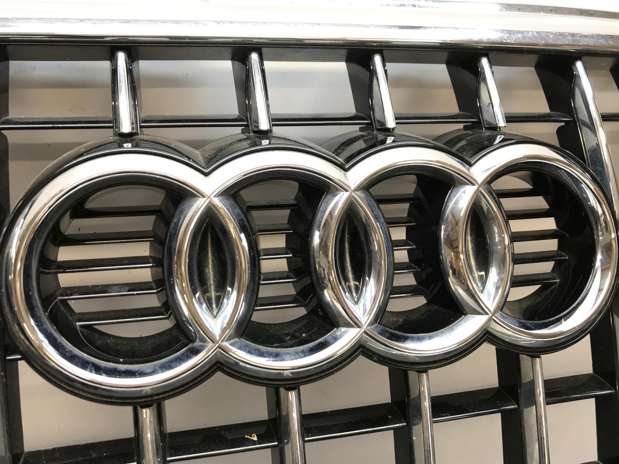 Kühlergrill Audi Q5 8R0 FRONTGRILL 8R0853651R Kühlergitter