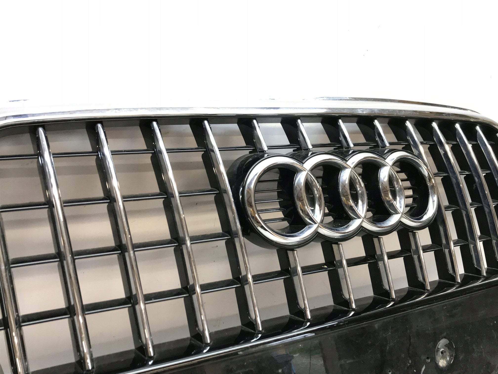 Kühlergrill Audi Q5 8R0 FRONTGRILL 8R0853651R Kühlergitter