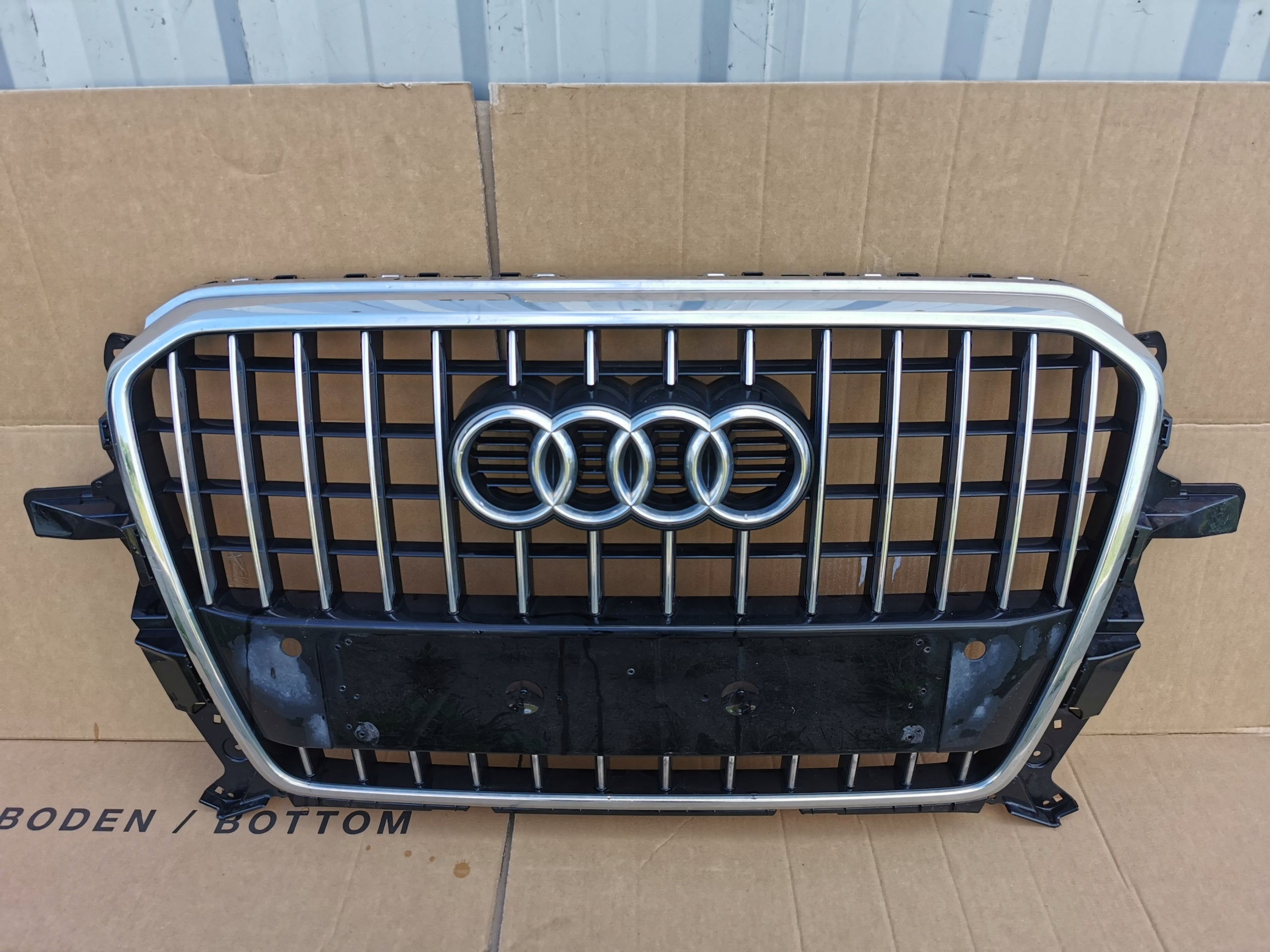 Kühlergrill Audi Q5 8R0 FRONTGRILL 8R0853651RA Kühlergitter