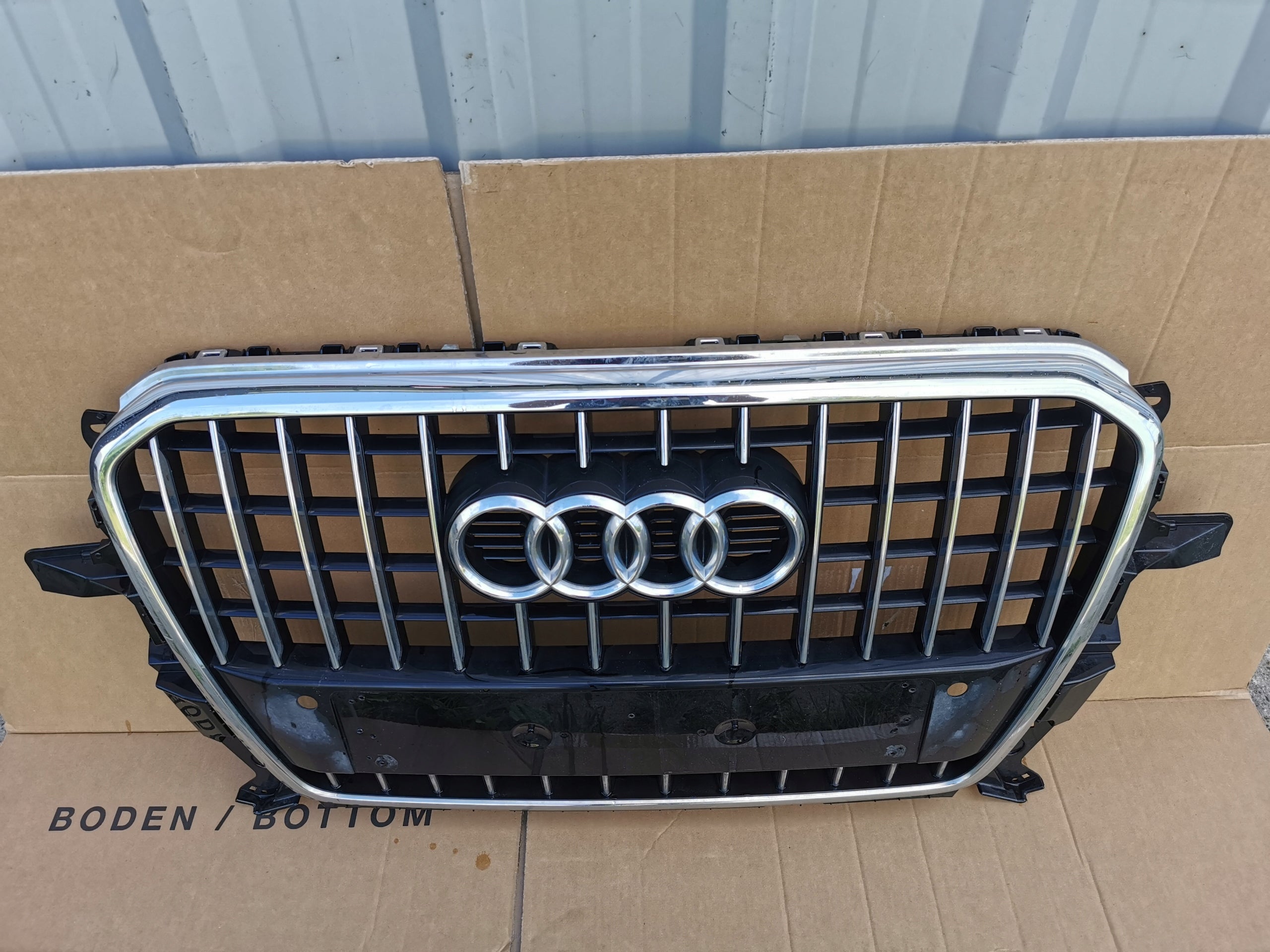 Kühlergrill Audi Q5 8R0 FRONTGRILL 8R0853651RA Kühlergitter