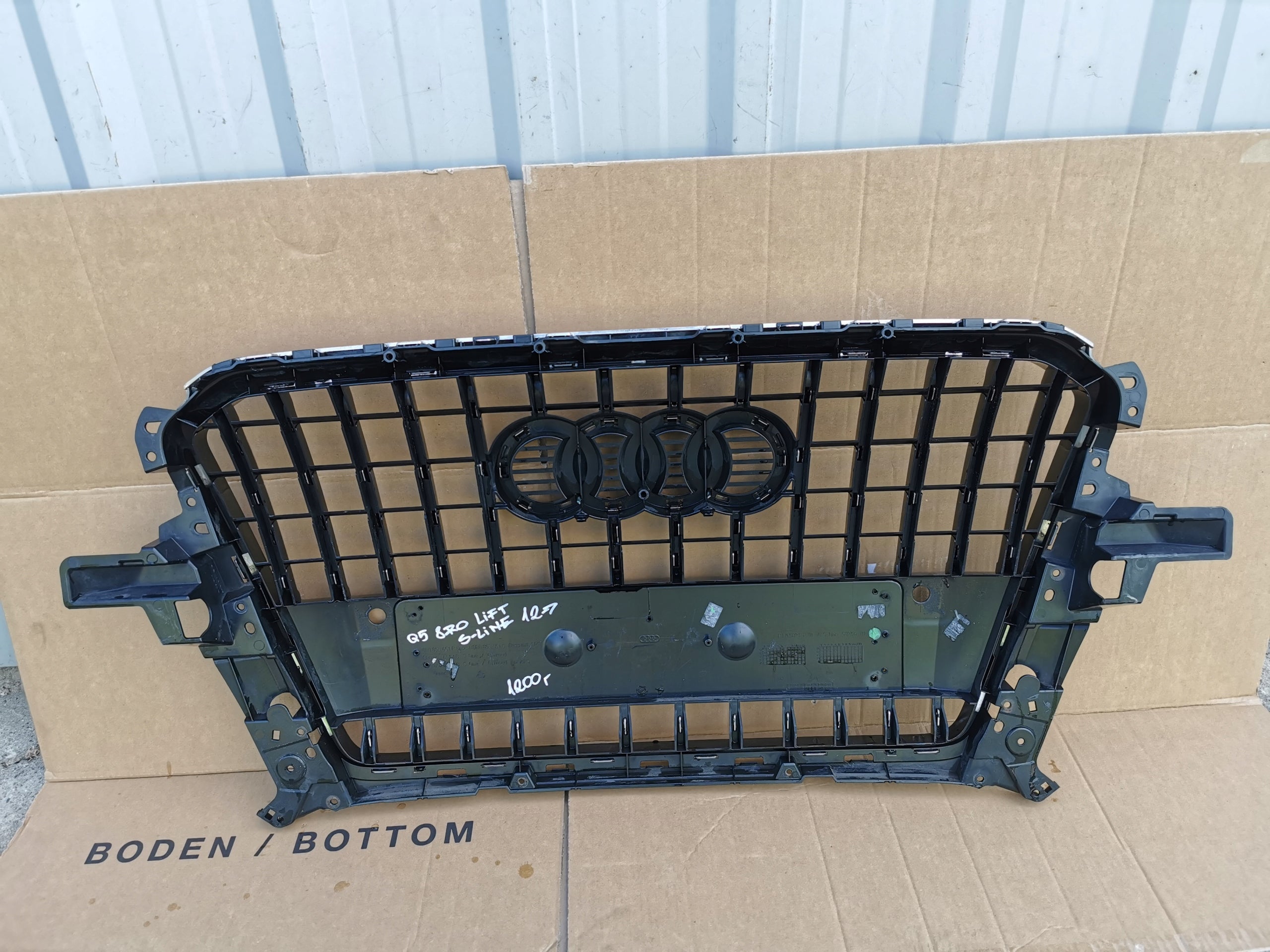 Kühlergrill Audi Q5 8R0 FRONTGRILL 8R0853651RA Kühlergitter