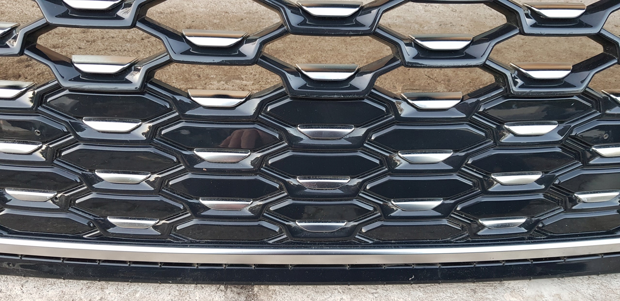 Kühlergrill Audi Q5 FRONTGRILL 80F853651AU Kühlergitter