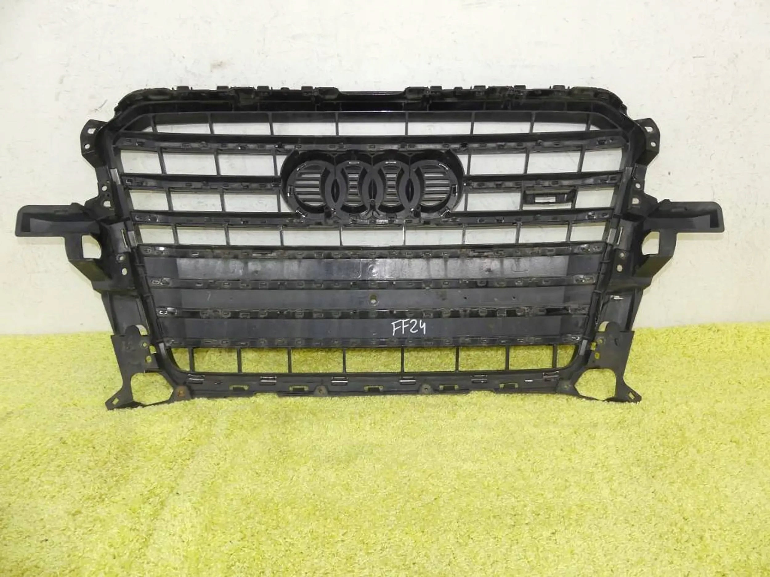 Kühlergrill Audi SQ5 FRONTGRILL 8R0853651AD Kühlergitter