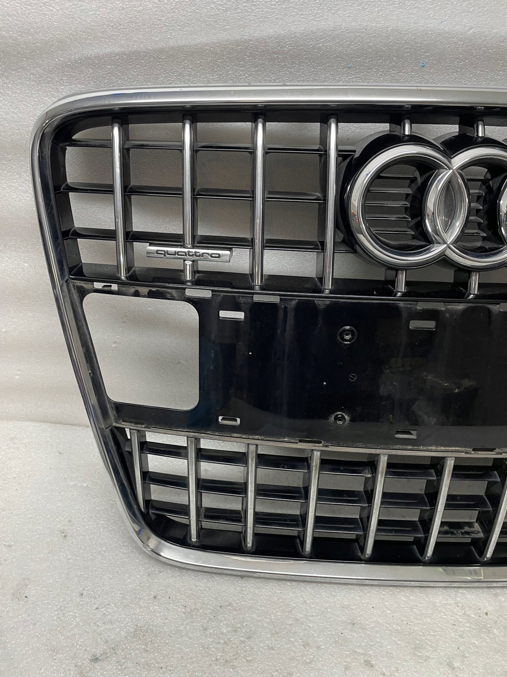 Kühlergrill Audi Q7 4L0 FRONTGRILL 4L0853651HA Kühlergitter