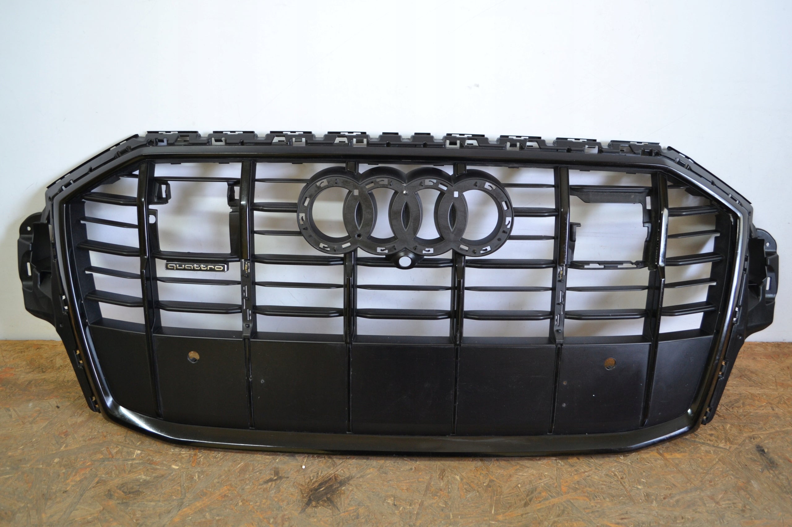  Kühlergrill Audi Q7 4M FRONTGRILL 4M0853651AH Kühlergitter product image