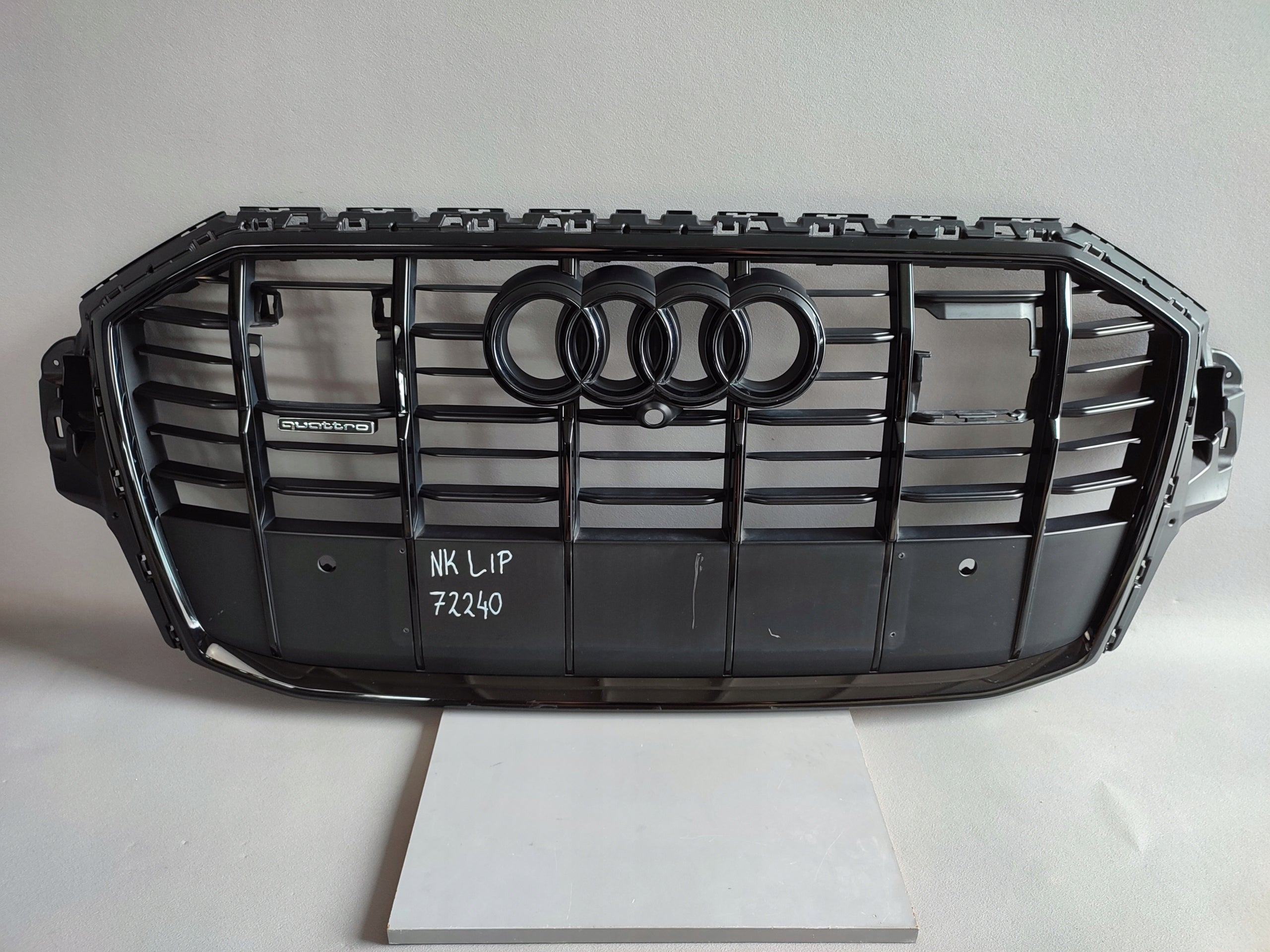  Kühlergrill Audi Q7 4M0 FRONTGRILL 4M0853651AJ Kühlergitter product image