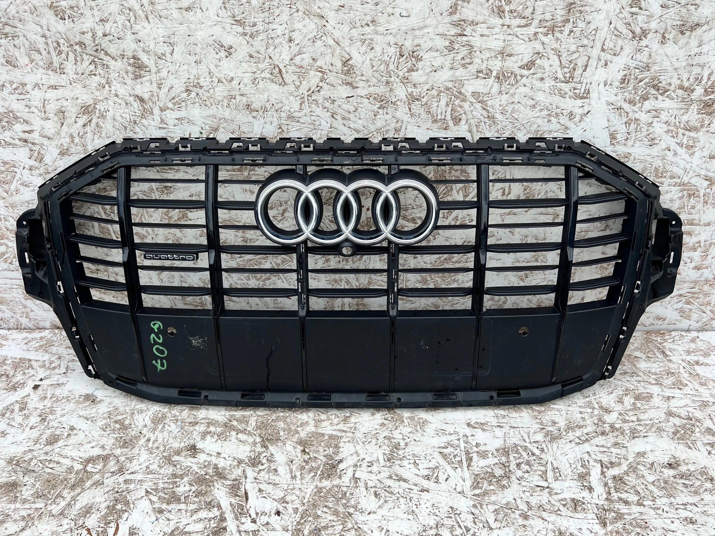 Kühlergrill Audi AM Q7 4M0 FRONTGRILL 4M0853651a Kühlergitter