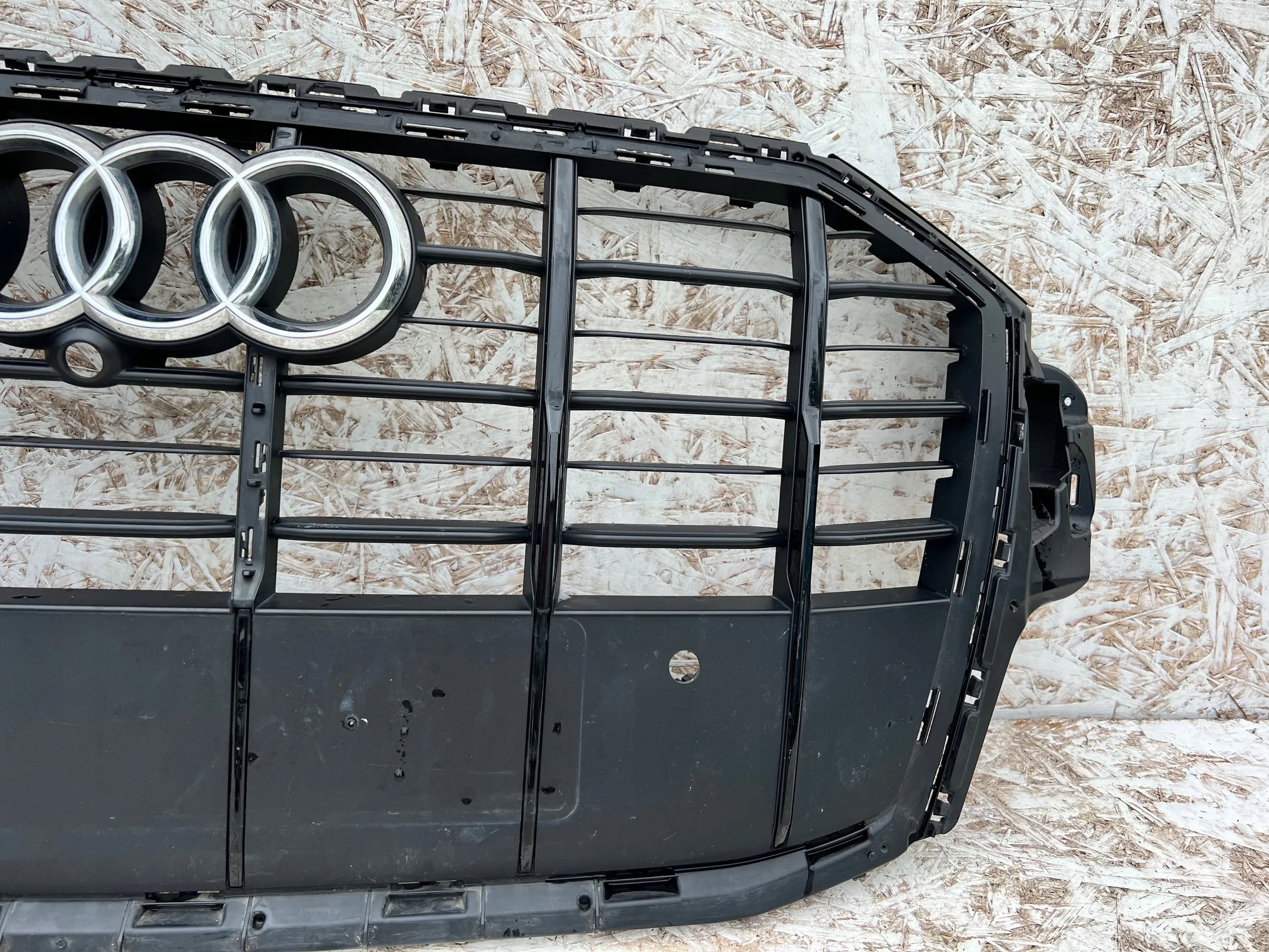 Kühlergrill Audi AM Q7 4M0 FRONTGRILL 4M0853651a Kühlergitter