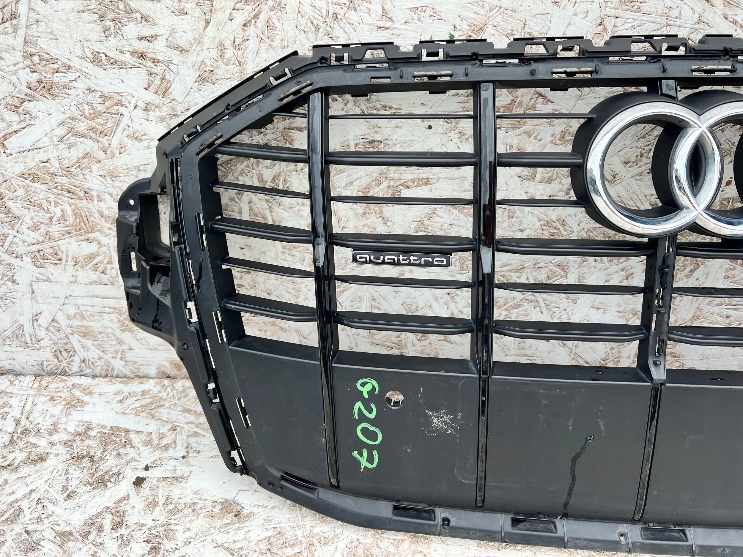 Kühlergrill Audi AM Q7 4M0 FRONTGRILL 4M0853651a Kühlergitter