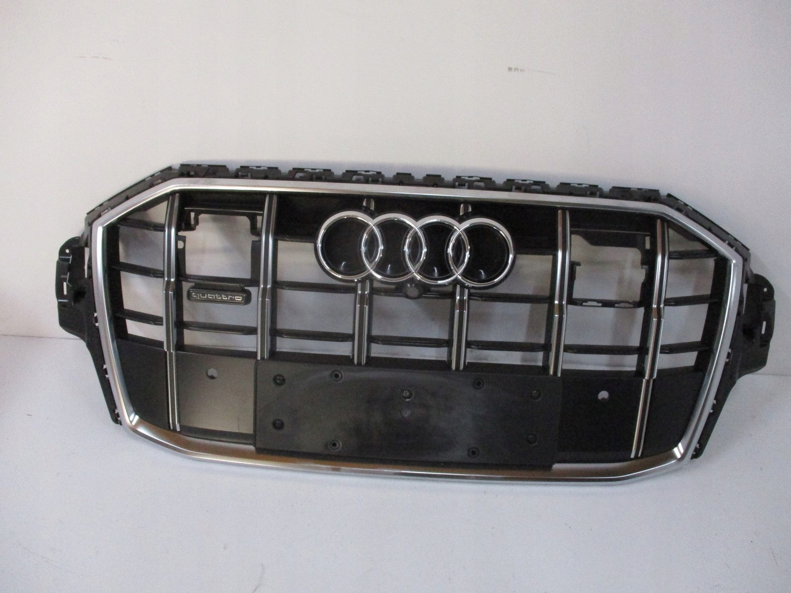  Grille de radiateur Audi AM Q7 4M0 GRILLE AVANT 4M0853651 Grille de radiateur  product image