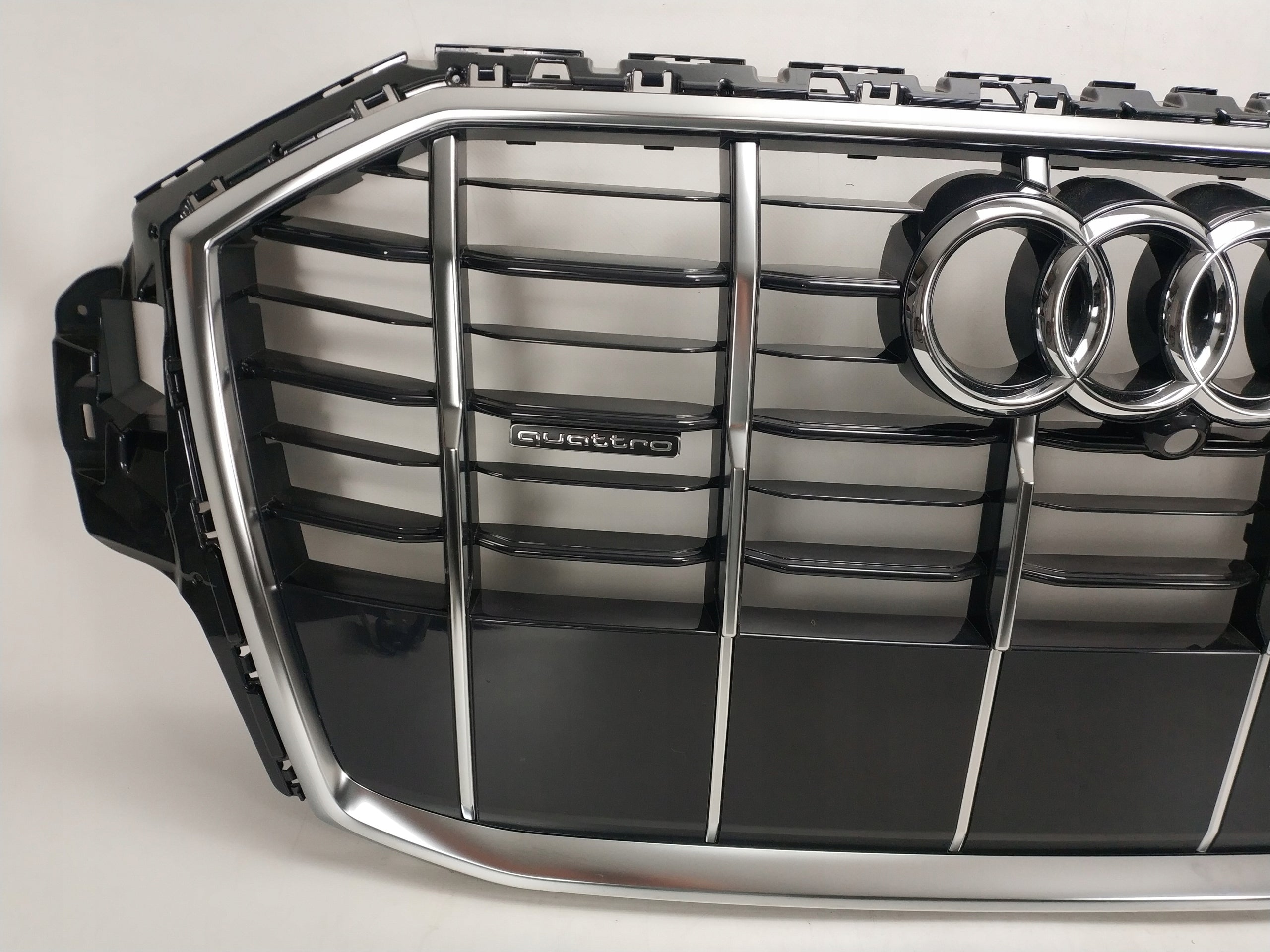 Kühlergrill Audi AM Q7 4M FRONTGRILL 4M08536514M Kühlergitter