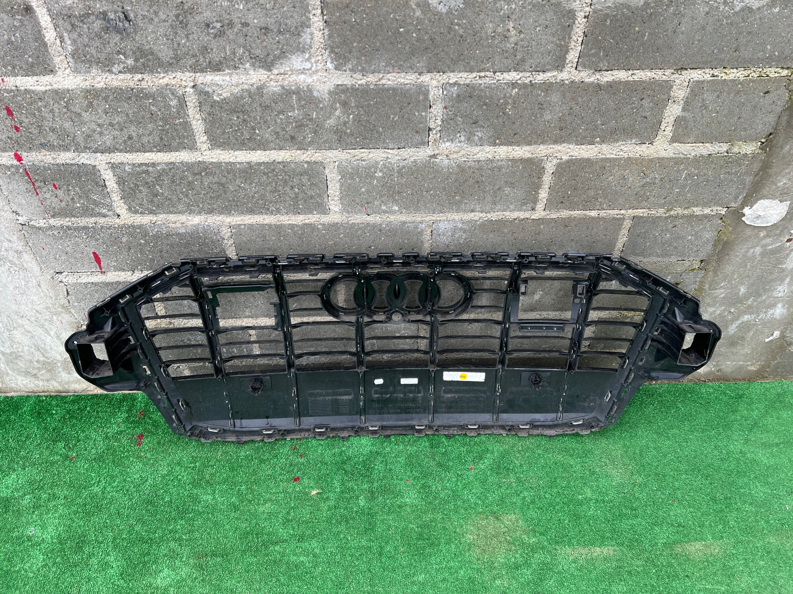 Kühlergrill Audi Q7 FRONTGRILL 4M0853651AJ Kühlergitter