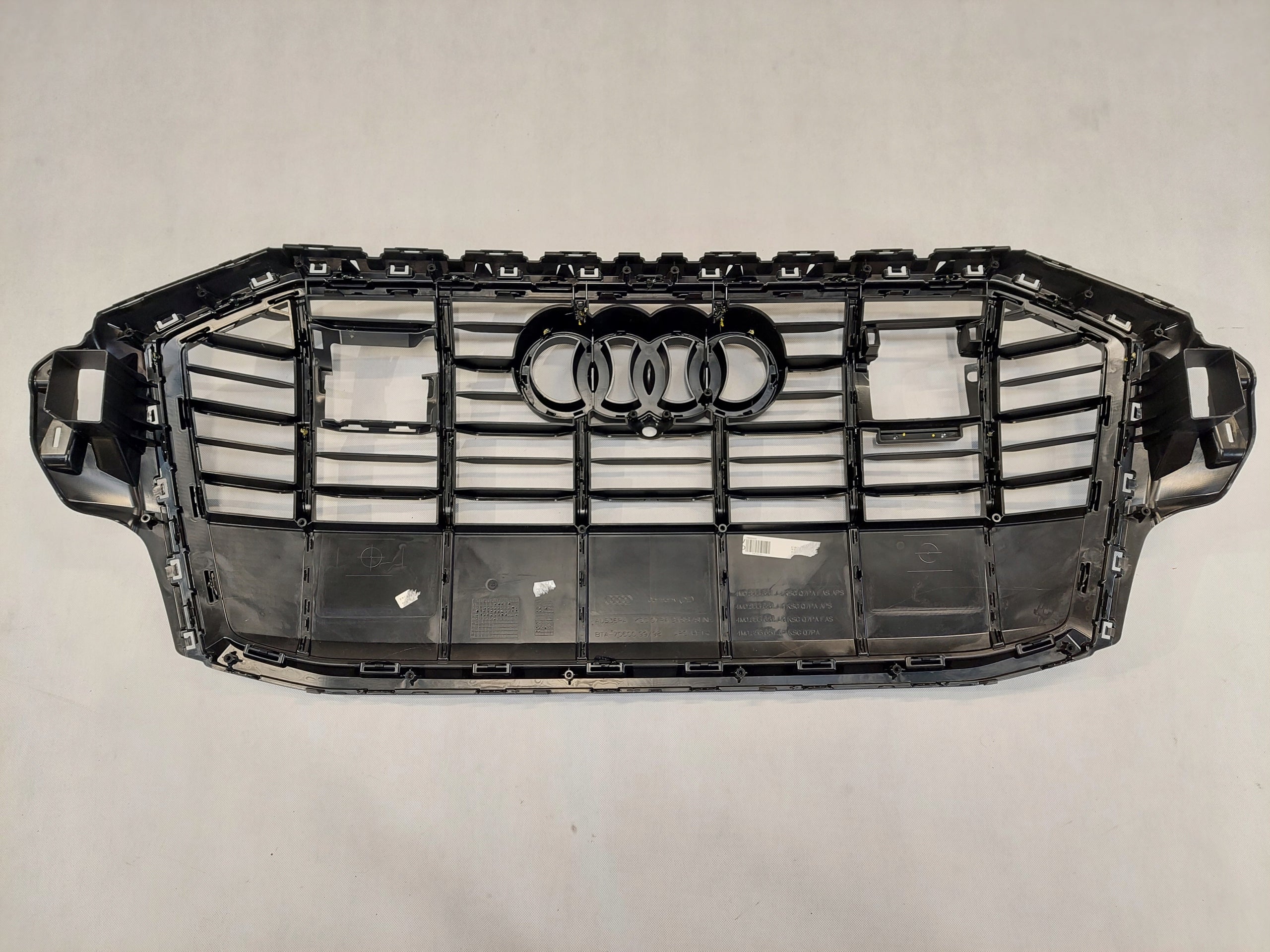 Kühlergrill Audi Q7 FRONTGRILL 4M0853651AH Kühlergitter