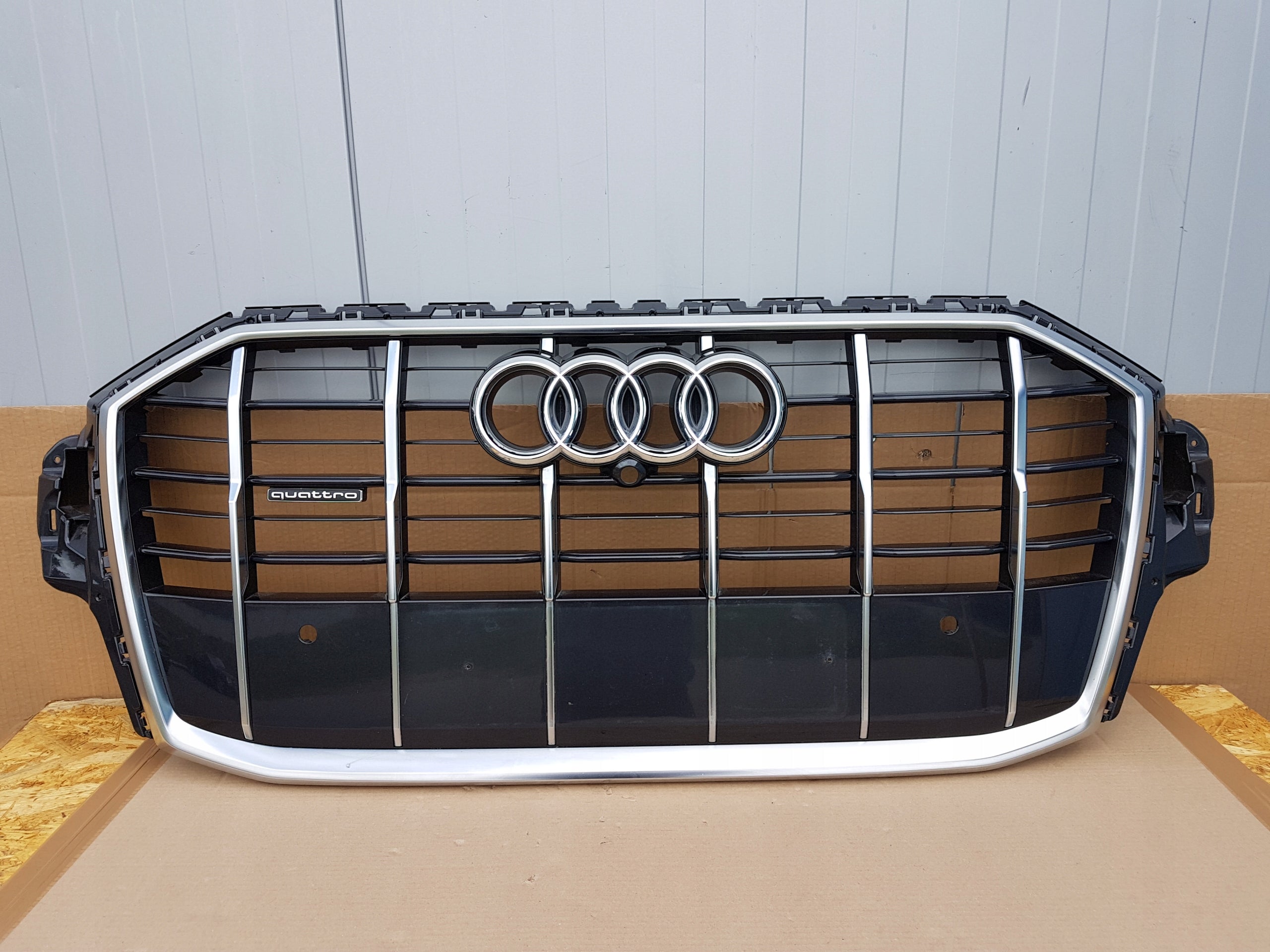  Kühlergrill Audi Q7 FRONTGRILL Kühlergitter product image