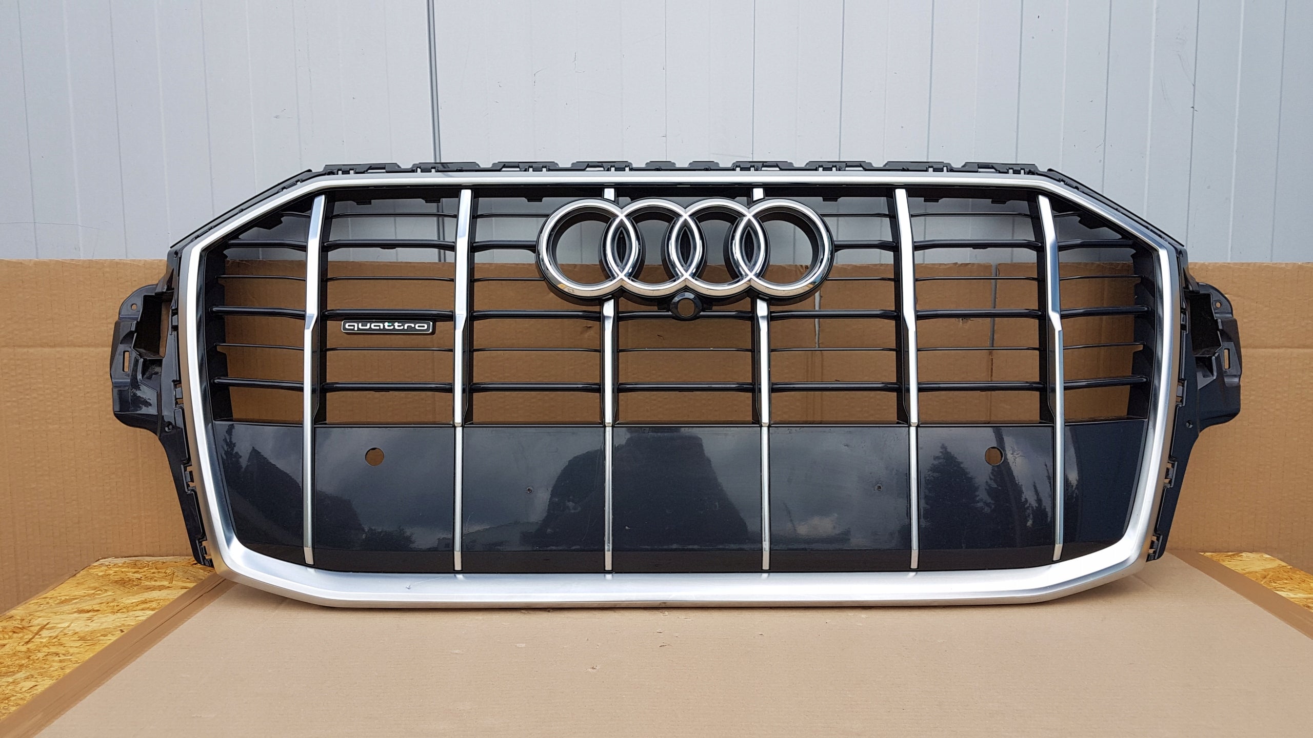 Kühlergrill Audi Q7 FRONTGRILL Kühlergitter