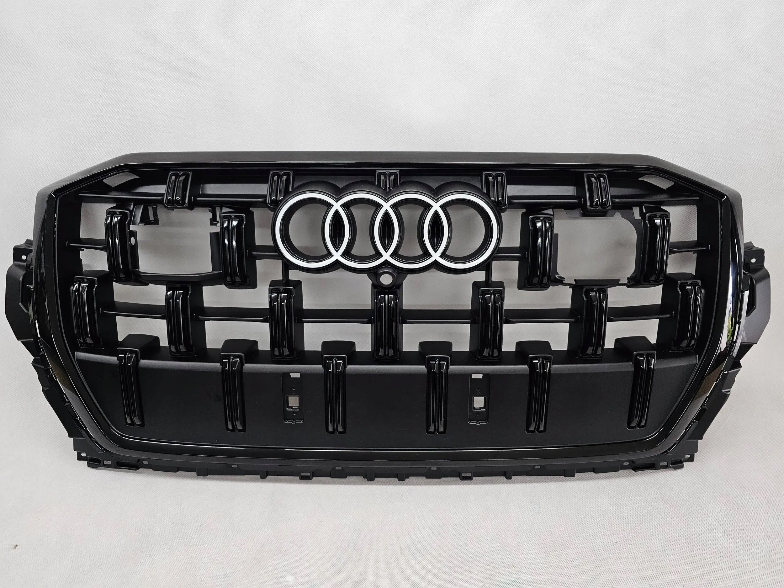  Kühlergrill Audi Q7 4M0 FRONTGRILL 4M0853651 Kühlergitter product image