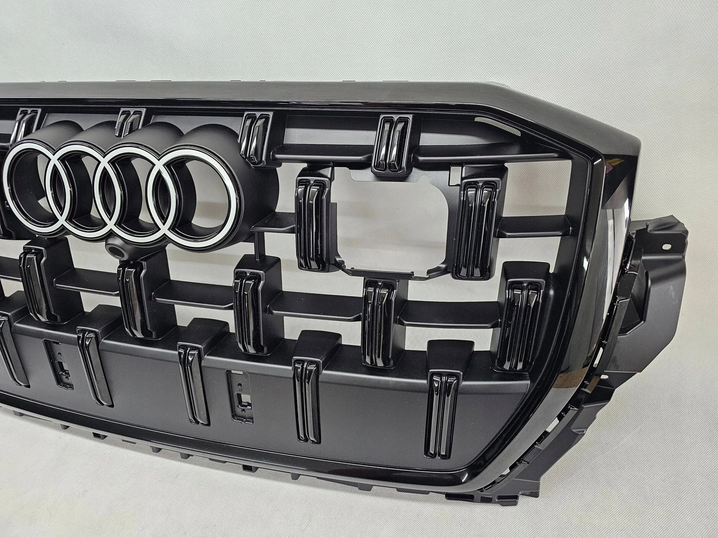 Kühlergrill Audi Q7 4M0 FRONTGRILL 4M0853651 Kühlergitter