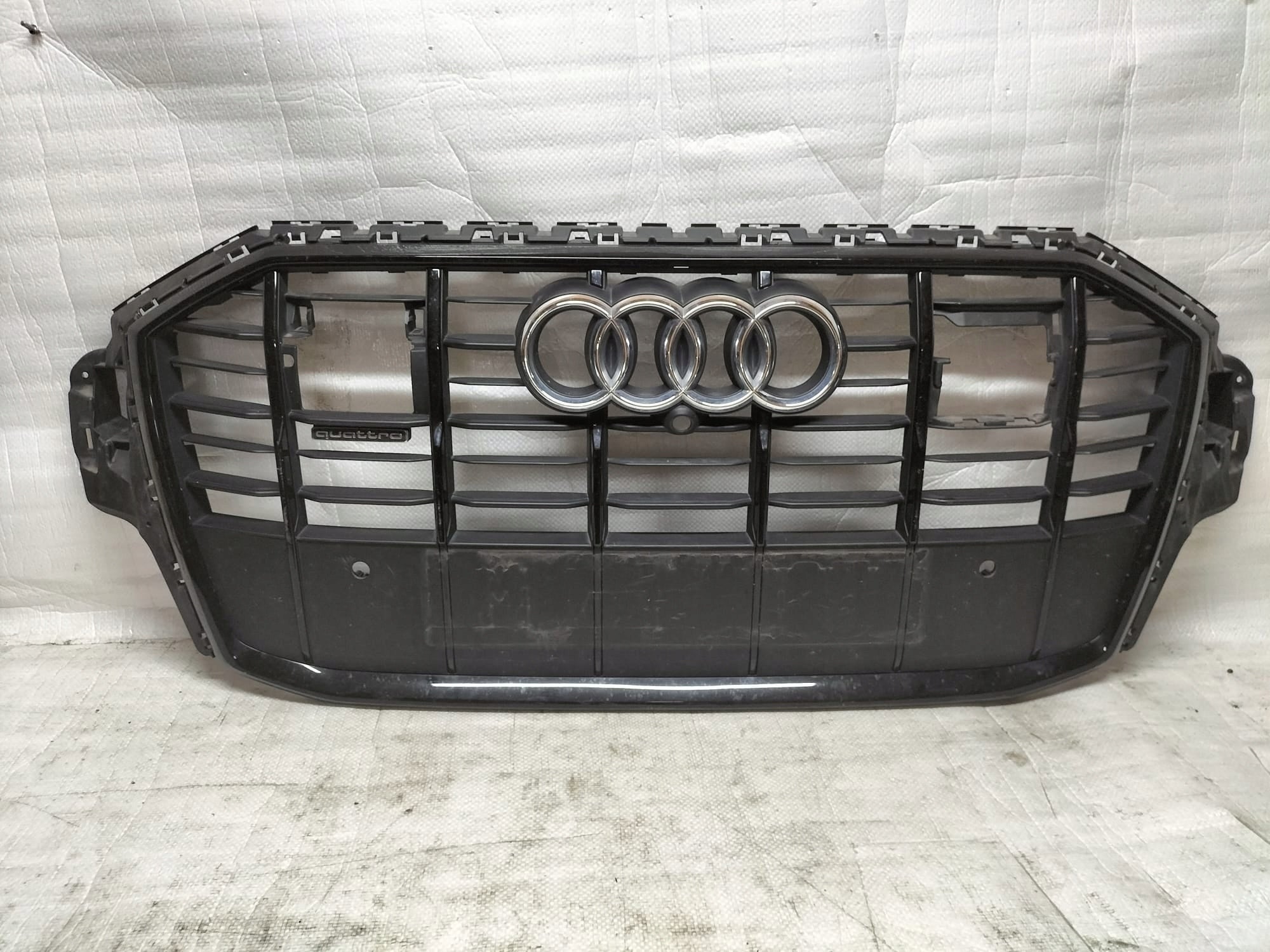  Kühlergrill Audi GF Q7 FRONTGRILL 4M0853651AH Kühlergitter product image