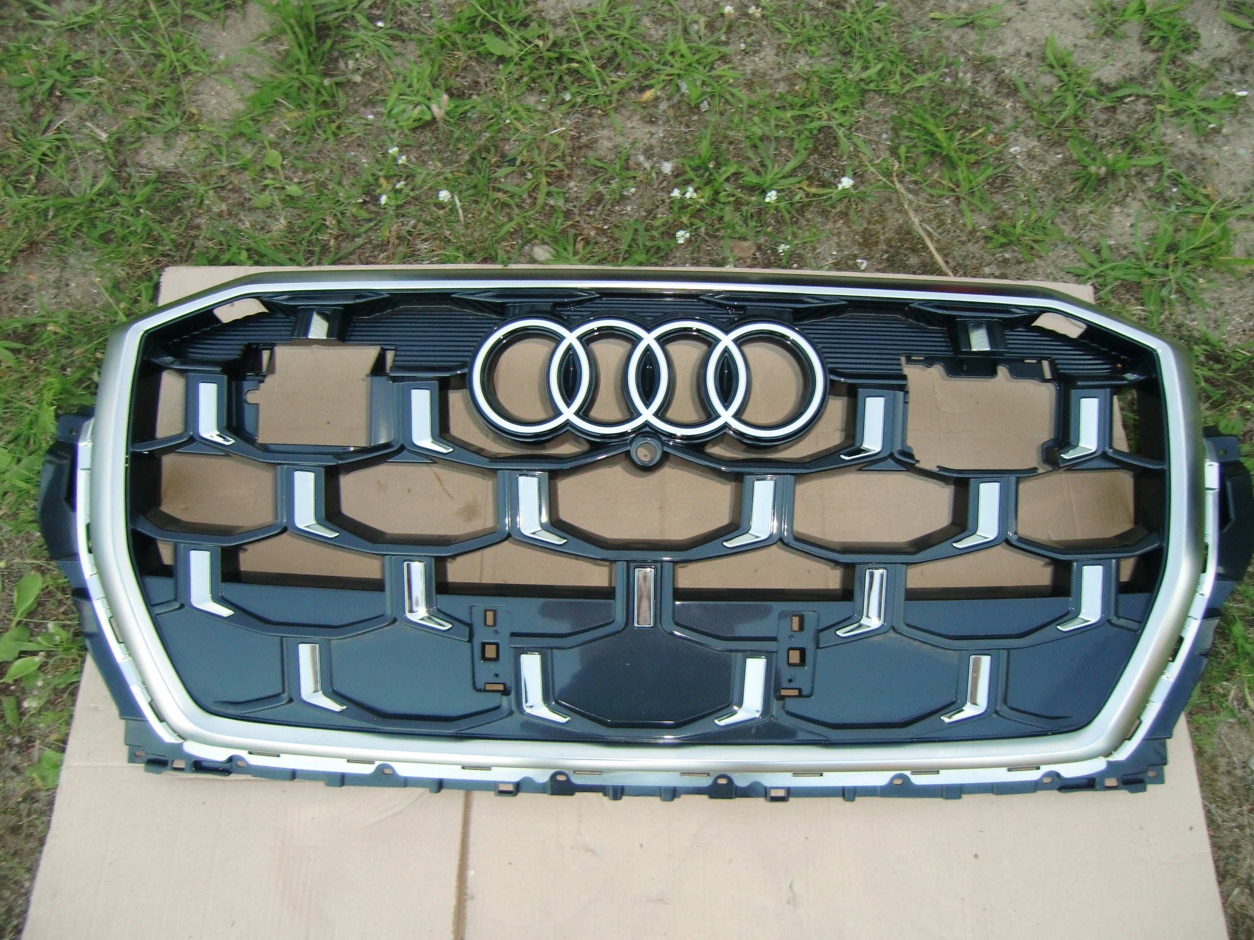 Kühlergrill Audi AM Q7 4M0 FRONTGRILL Kühlergitter