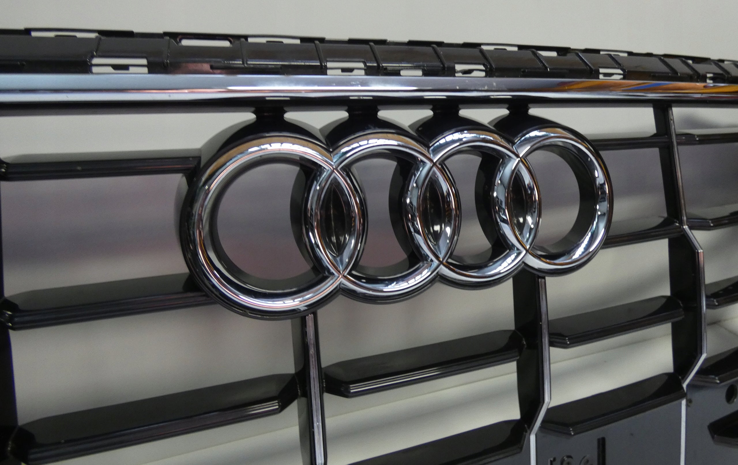 Kühlergrill Audi SQ7 AM Q8 FRONTGRILL 4M8853651am Kühlergitter