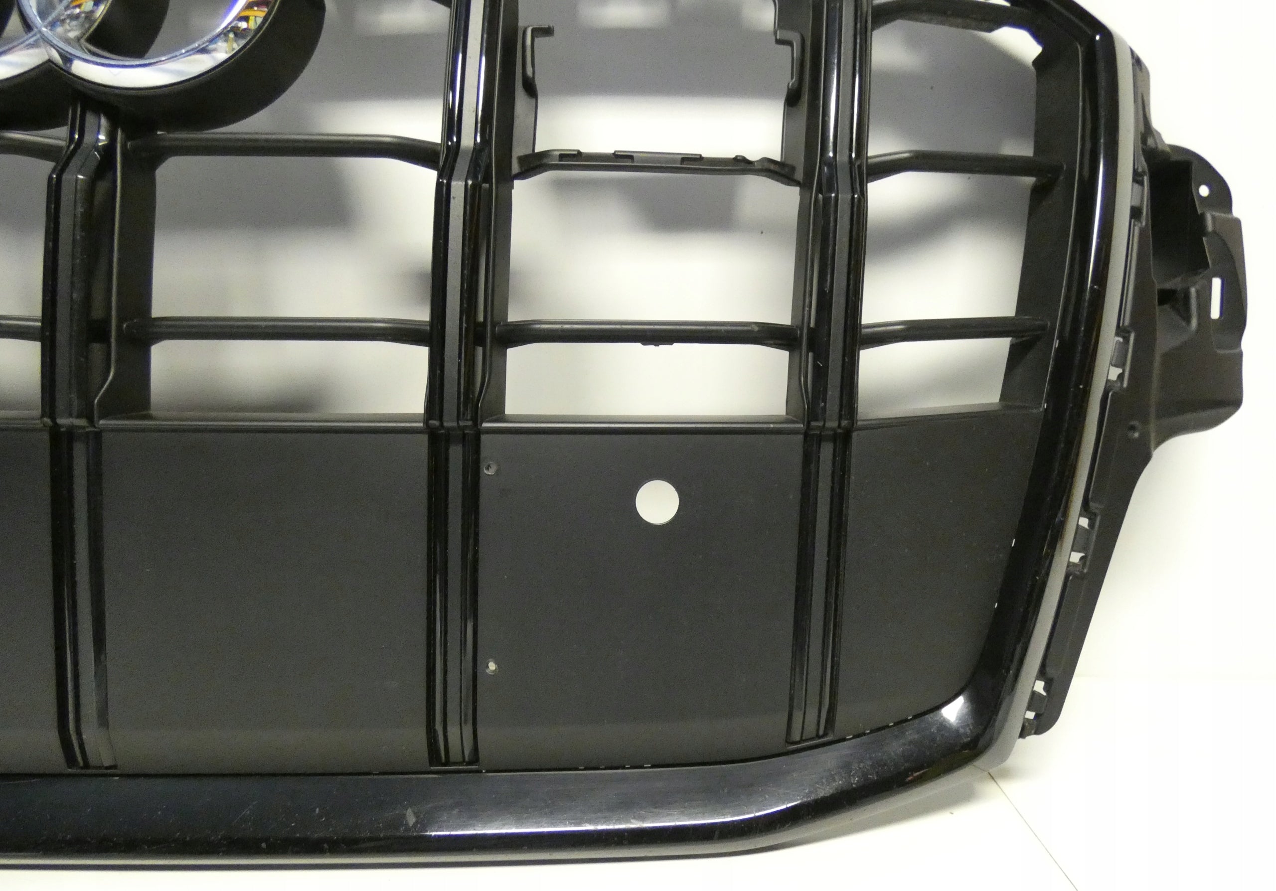 Kühlergrill Audi SQ7 S3 FRONTGRILL 4M8853651AS Kühlergitter