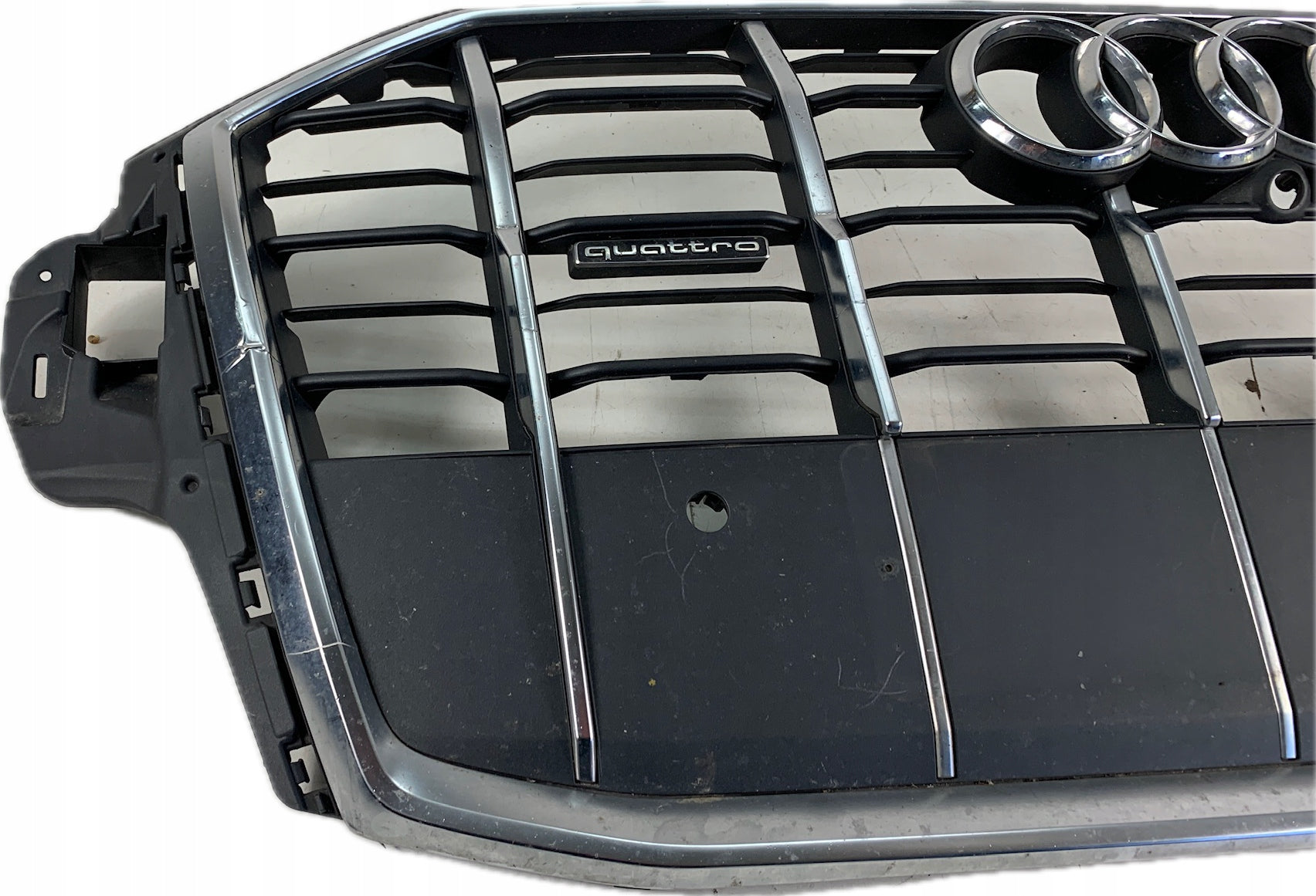 Kühlergrill Audi Q7 TT FRONTGRILL 4M0853651AJ Kühlergitter